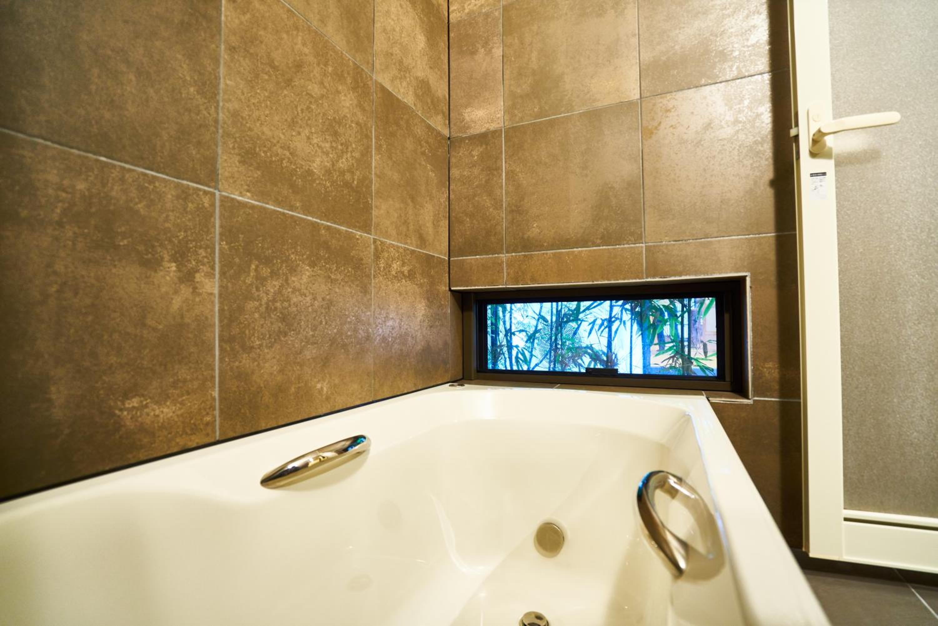 Two-Bedroom Townhouse - Photo 10