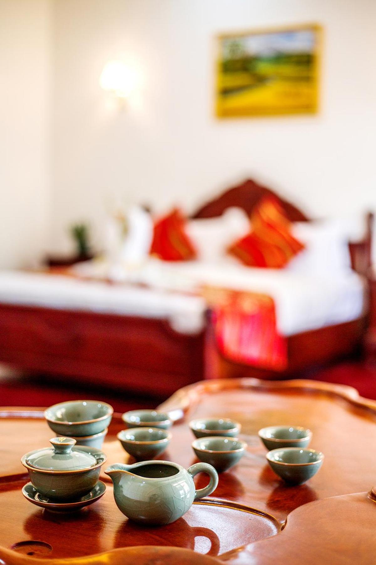 Deluxe Double Room (2 Adults + 1 Child)
