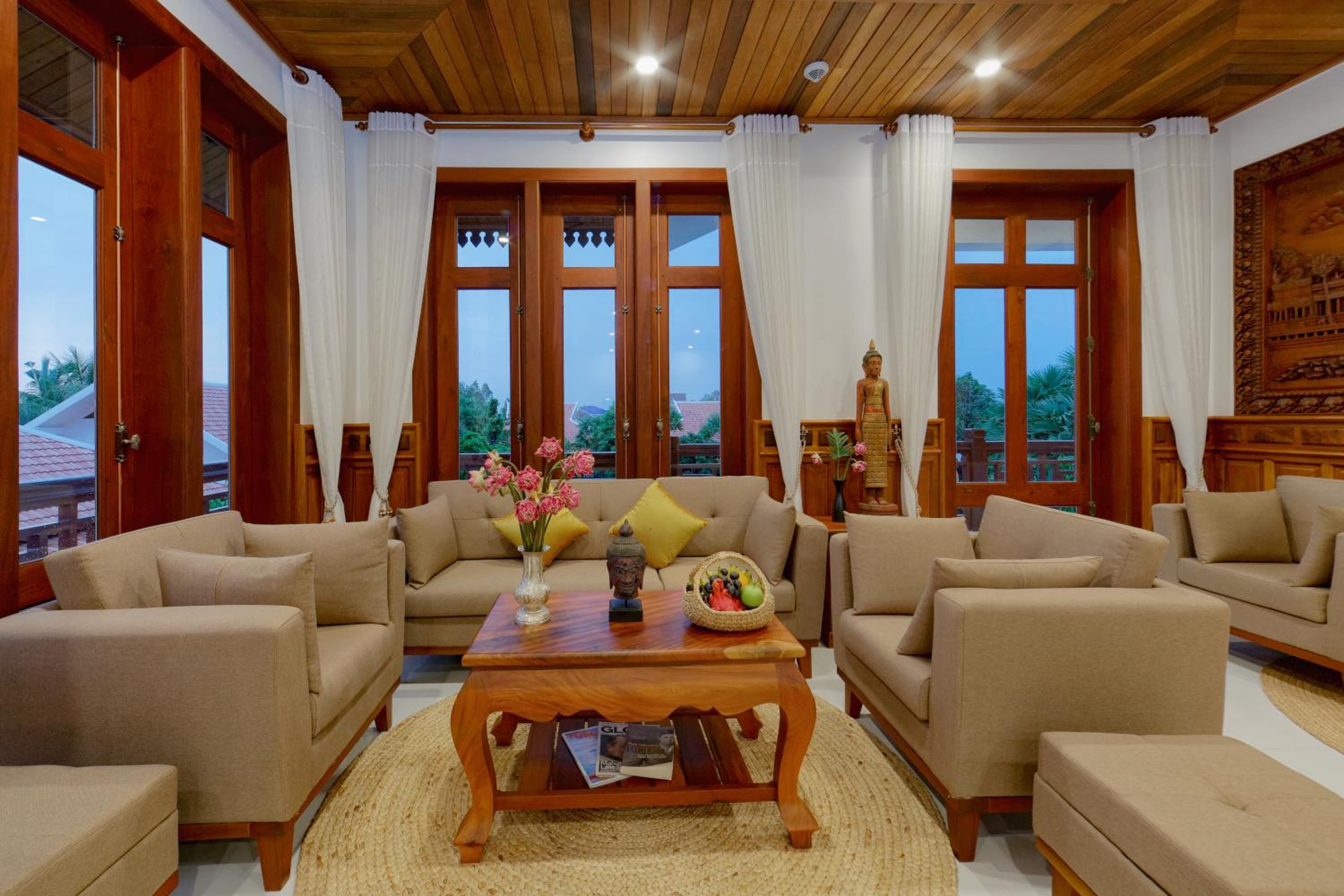 Presidential Suite Pool View photo 3