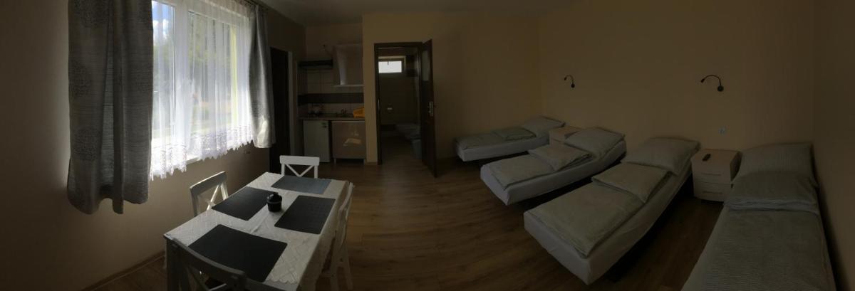 Quadruple Room with Terrace photo 2