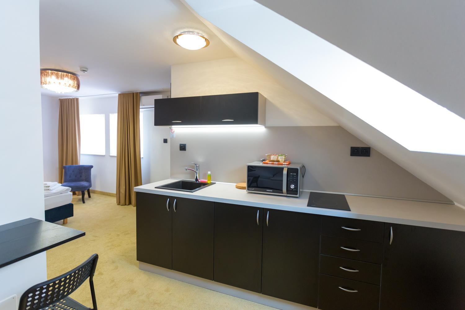 Studio Apartment - Photo 7