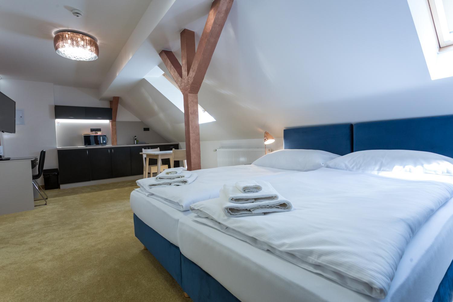 Loft - Photo 17