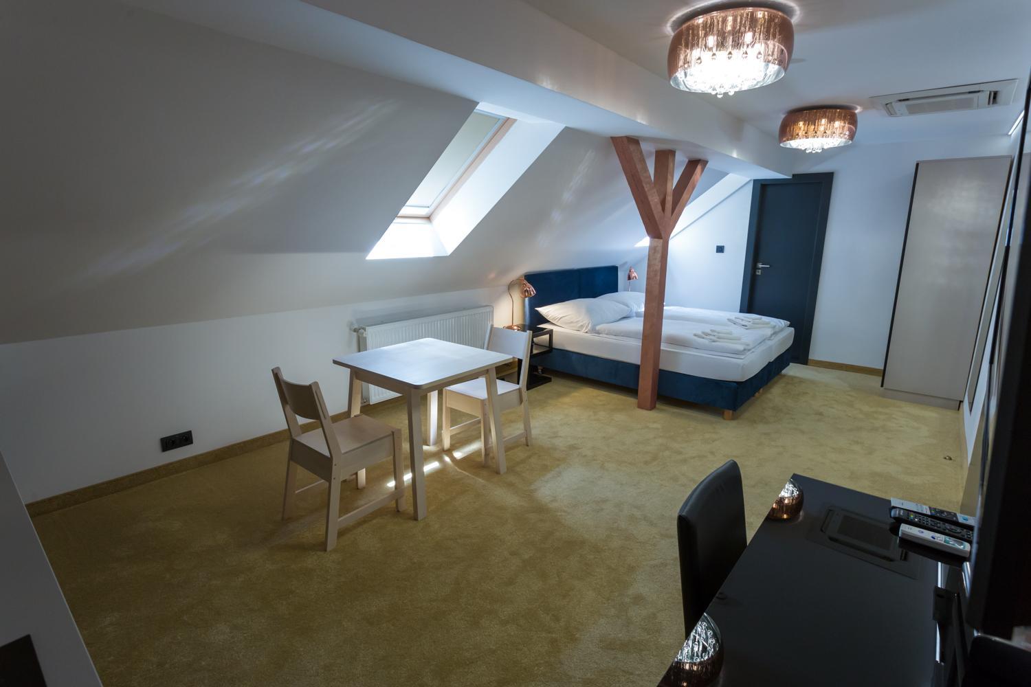Loft - Photo 20