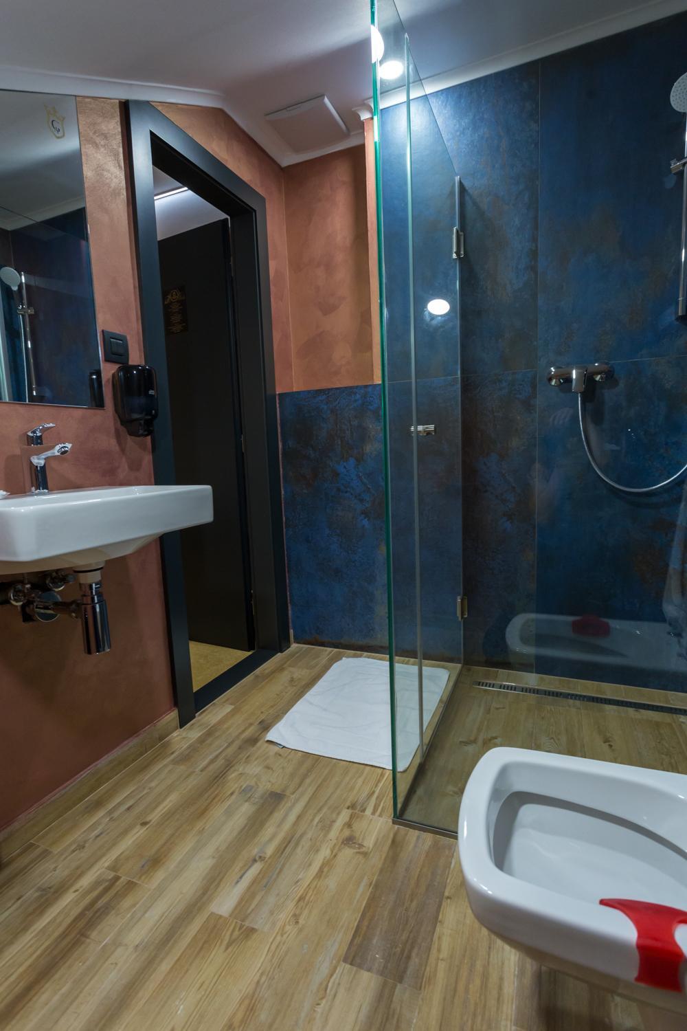 Loft - Photo 24