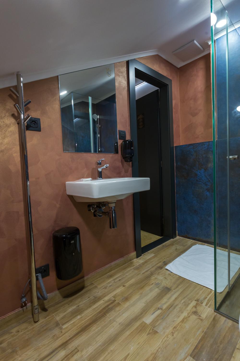 Loft - Photo 25