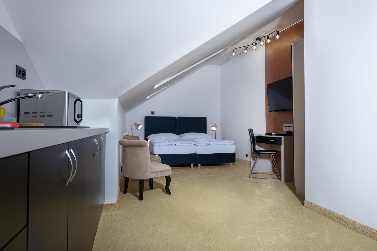 Loft - Photo 9