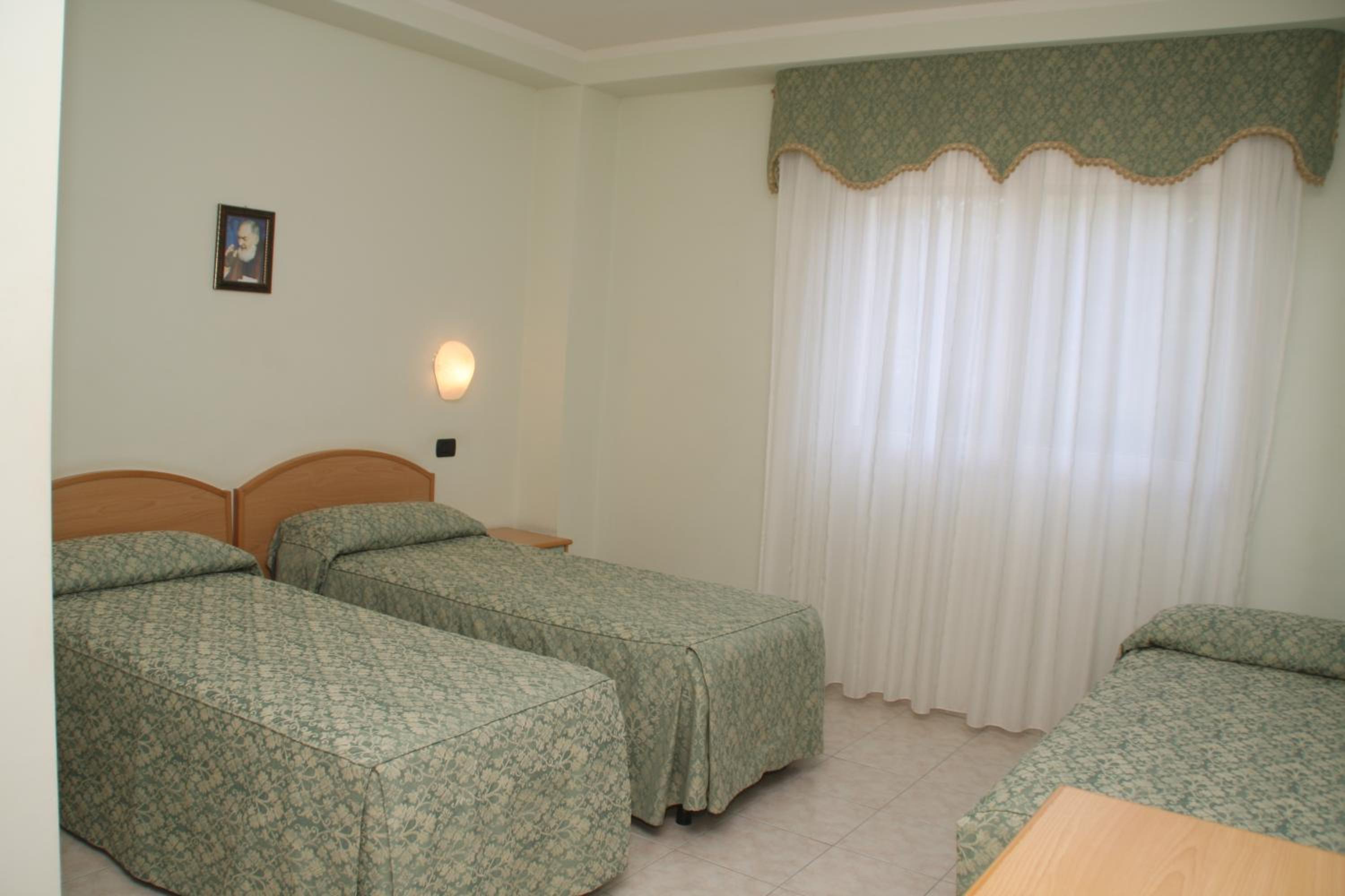 Triple Room photo 1