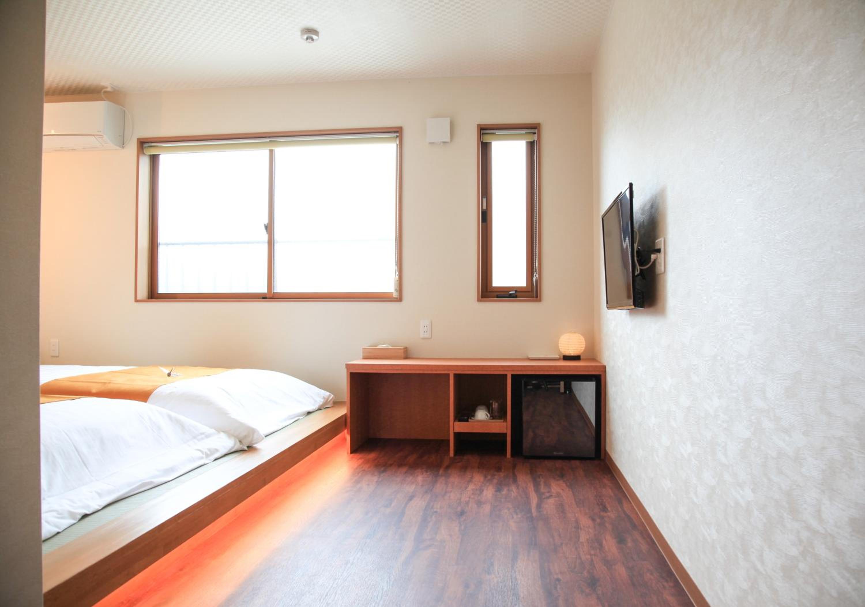 Superior Twin Room - Photo 10