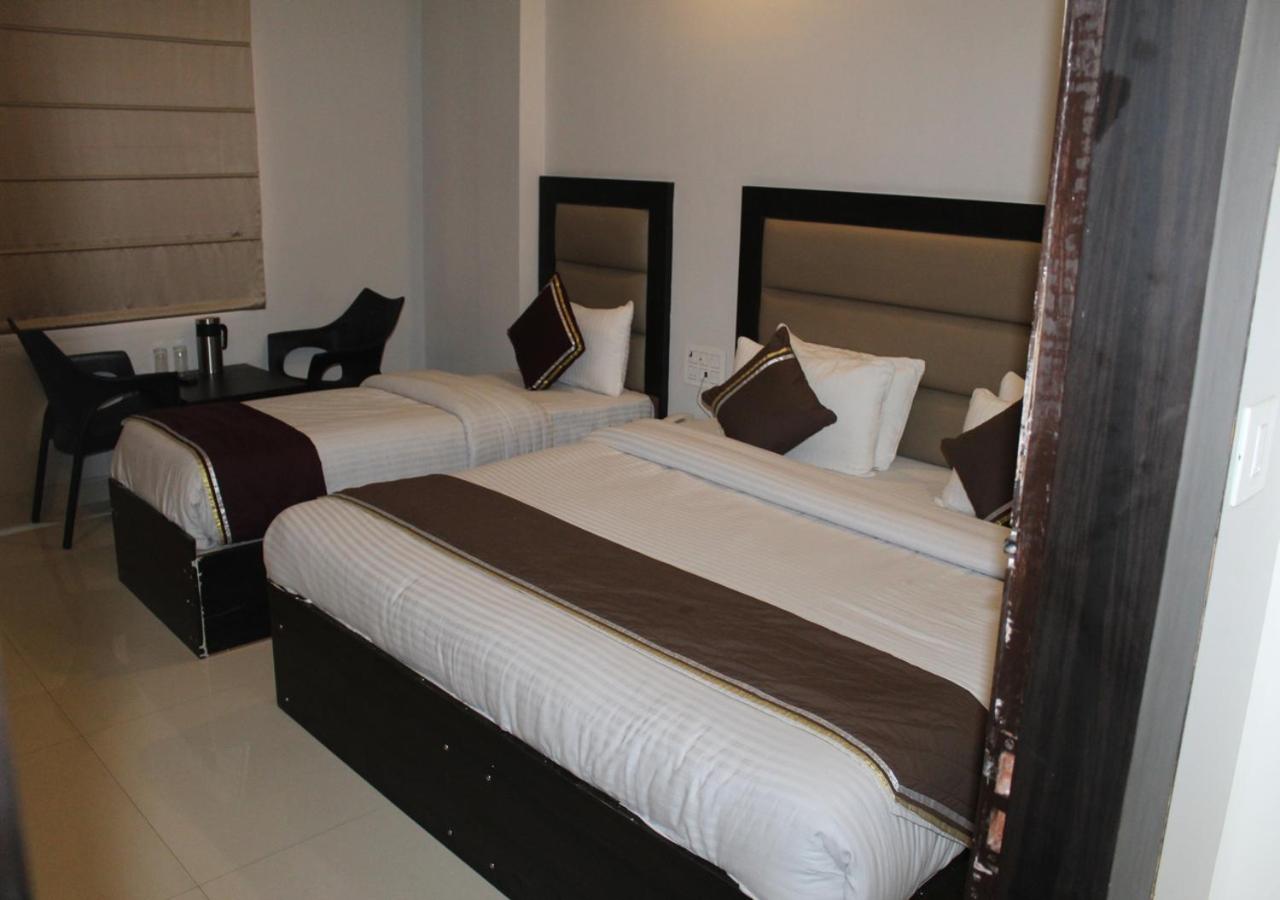 Premium Triple Room - Photo 3