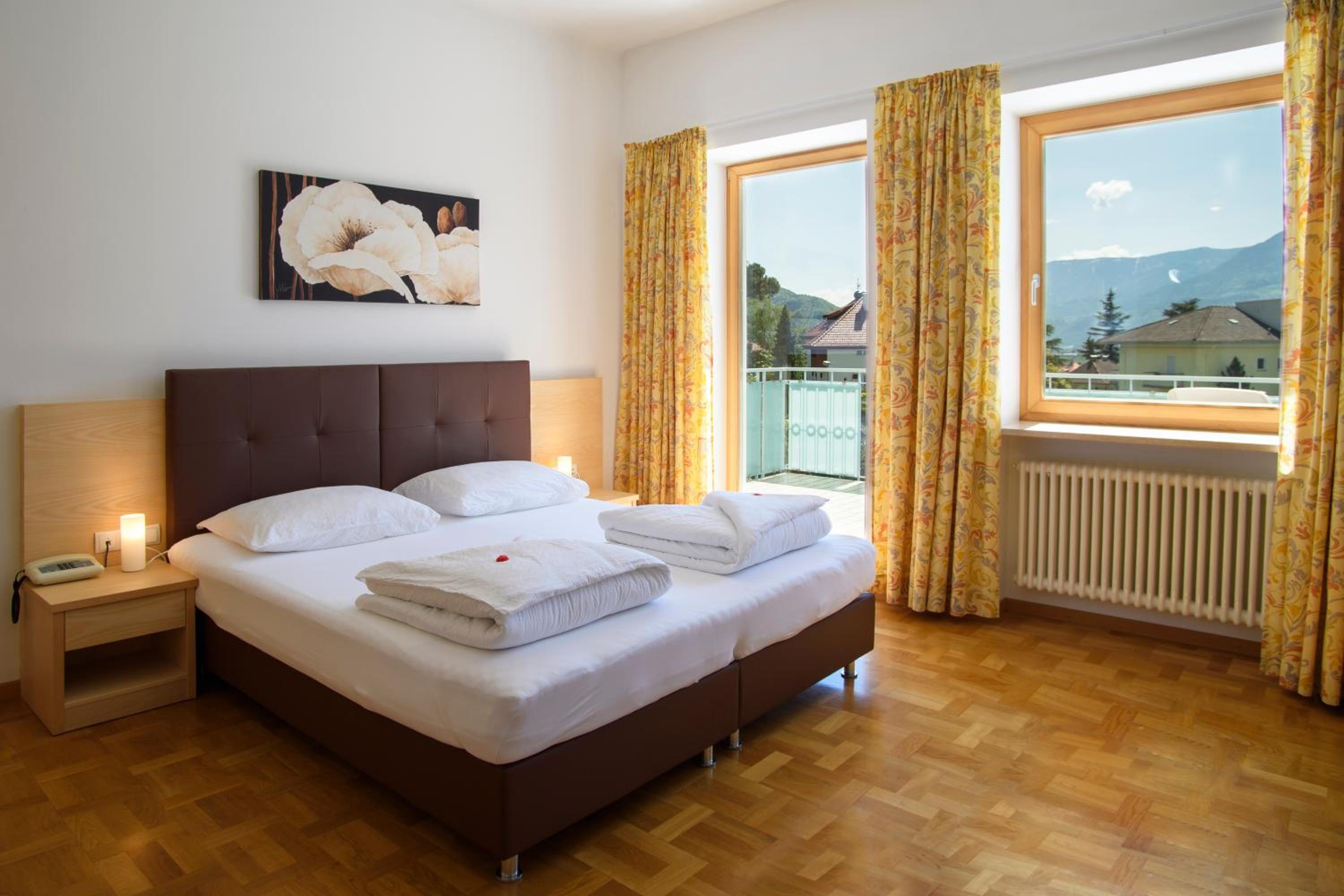 Deluxe Twin/Double Room - Photo 10