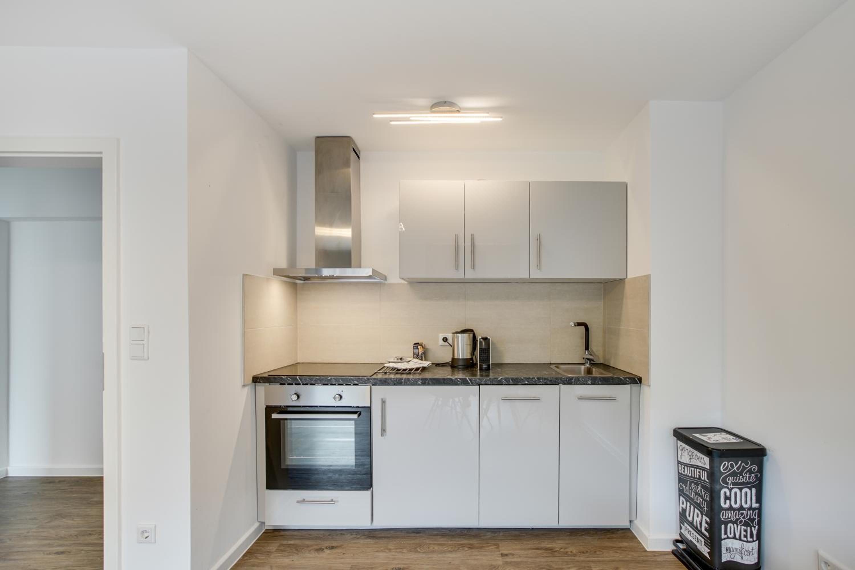 One-Bedroom Apartment - Photo 28