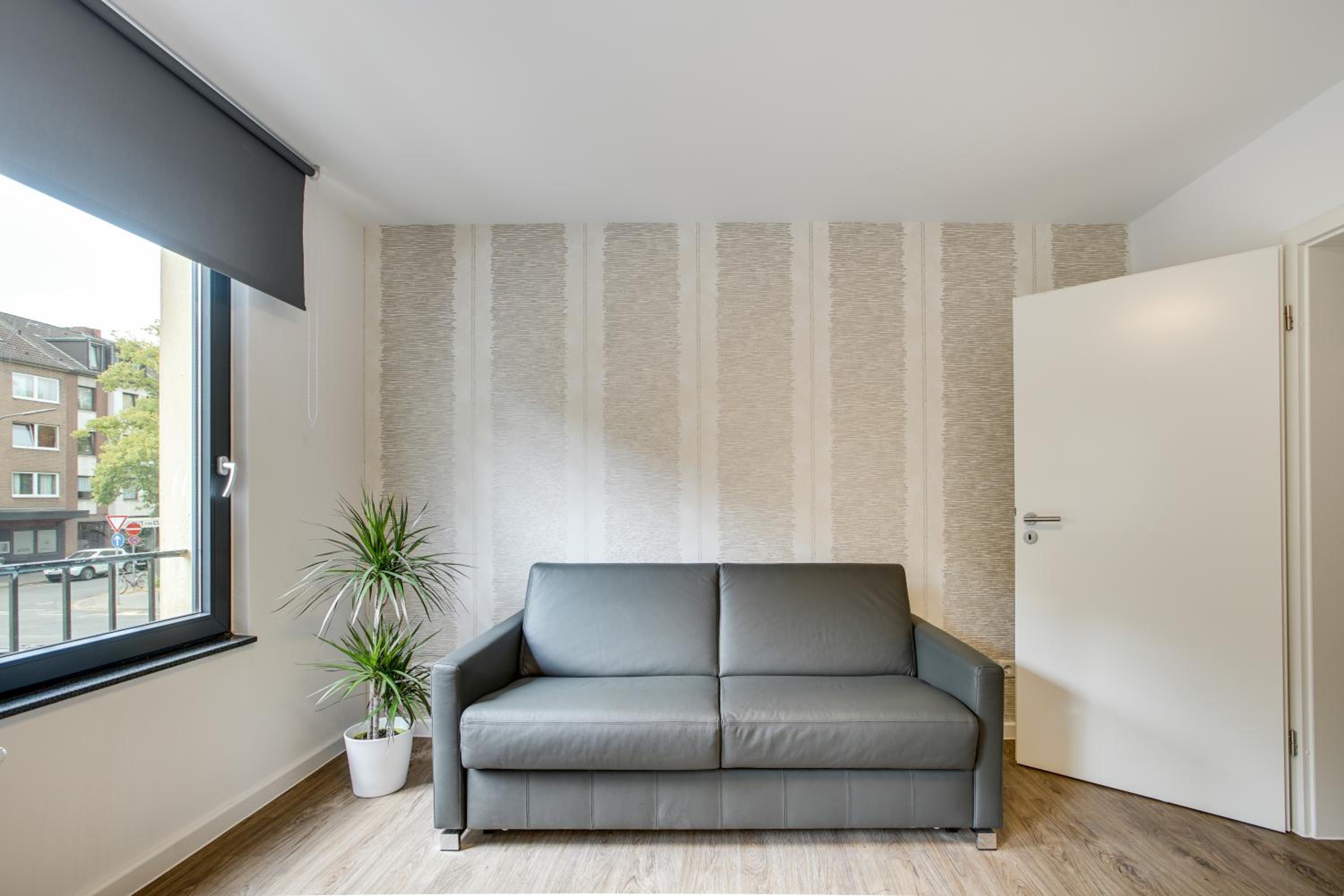 One-Bedroom Apartment - Photo 29