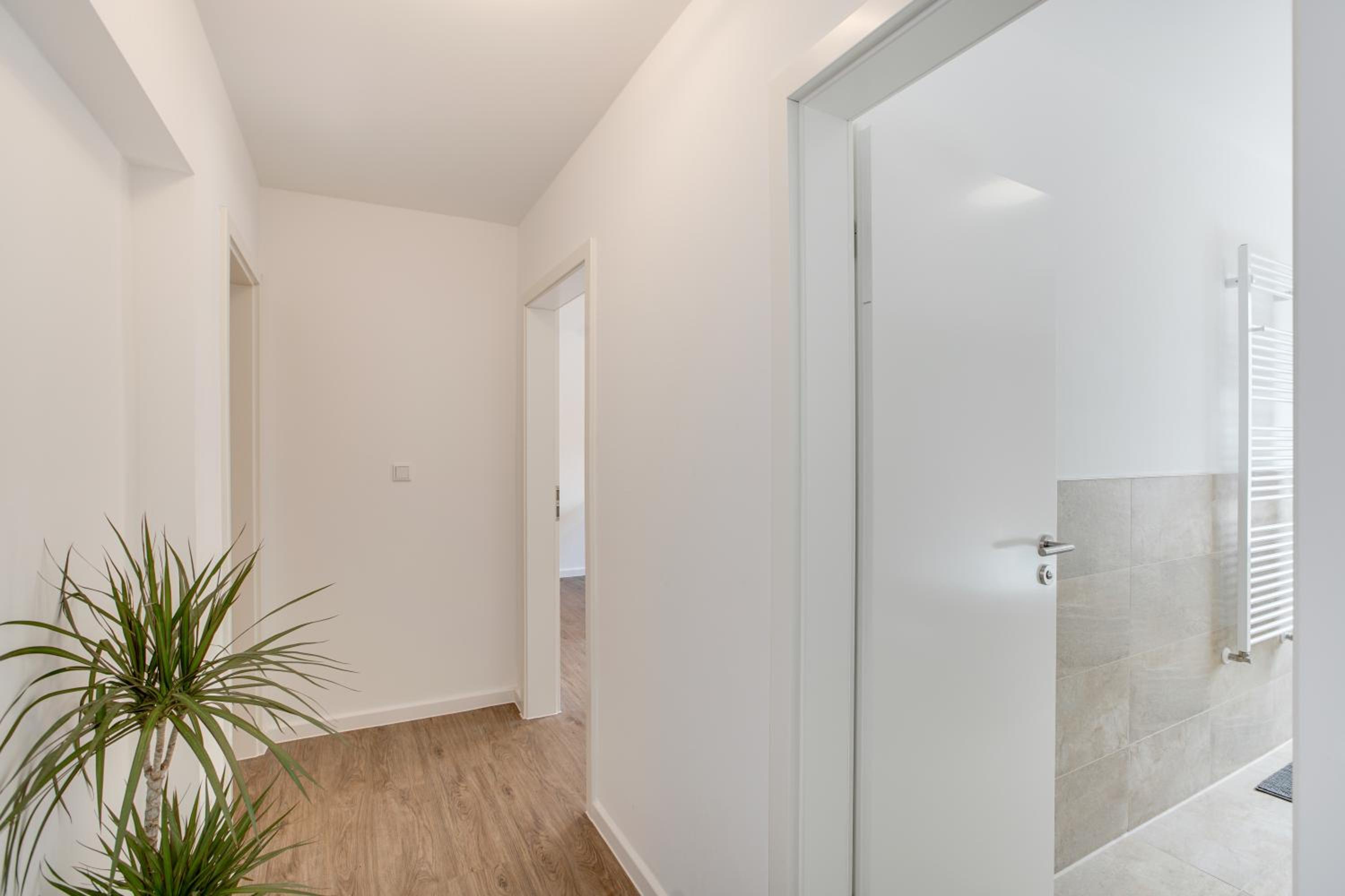 One-Bedroom Apartment - Photo 53