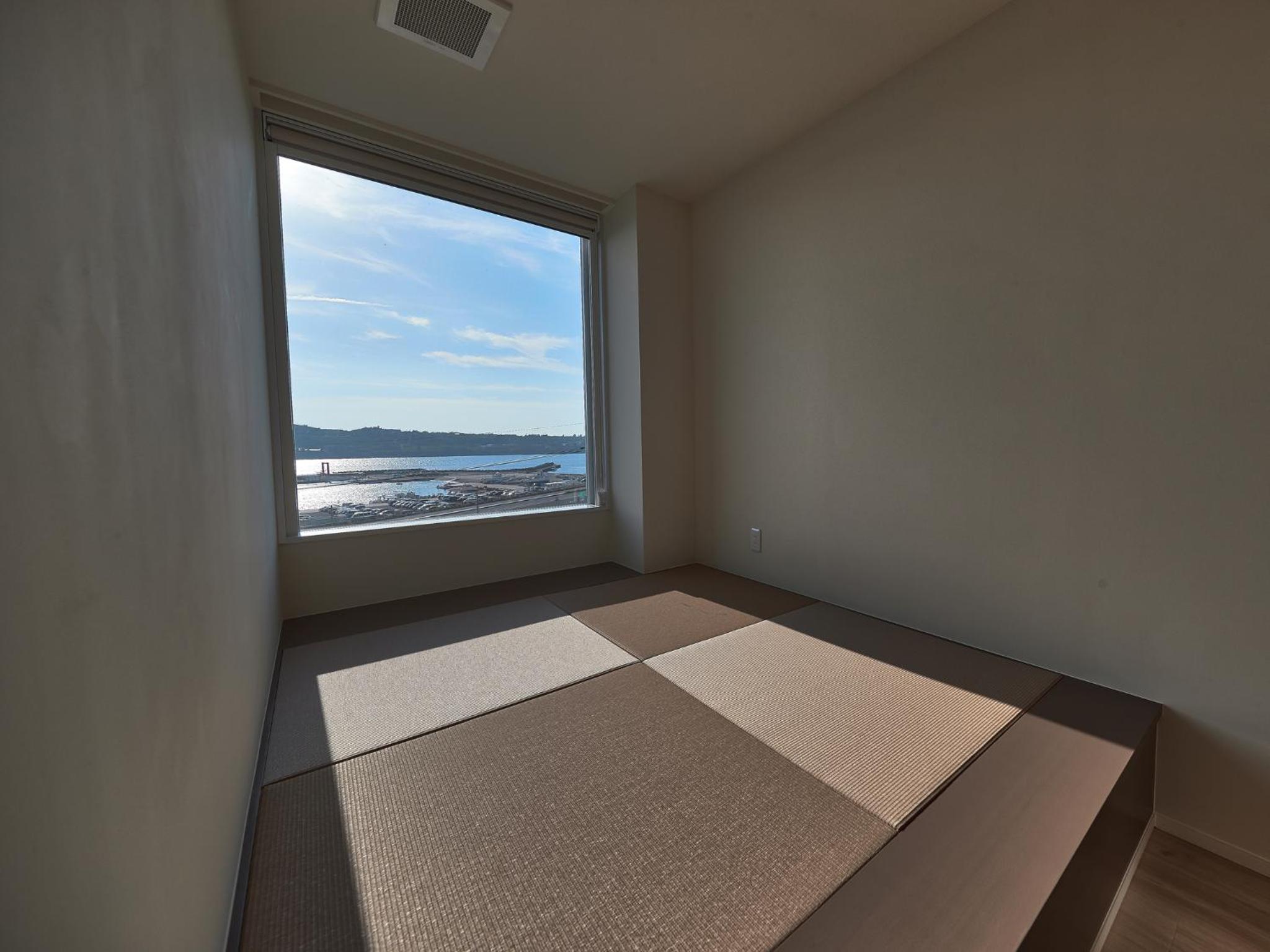 Quadruple Room with Sea View - Photo 19