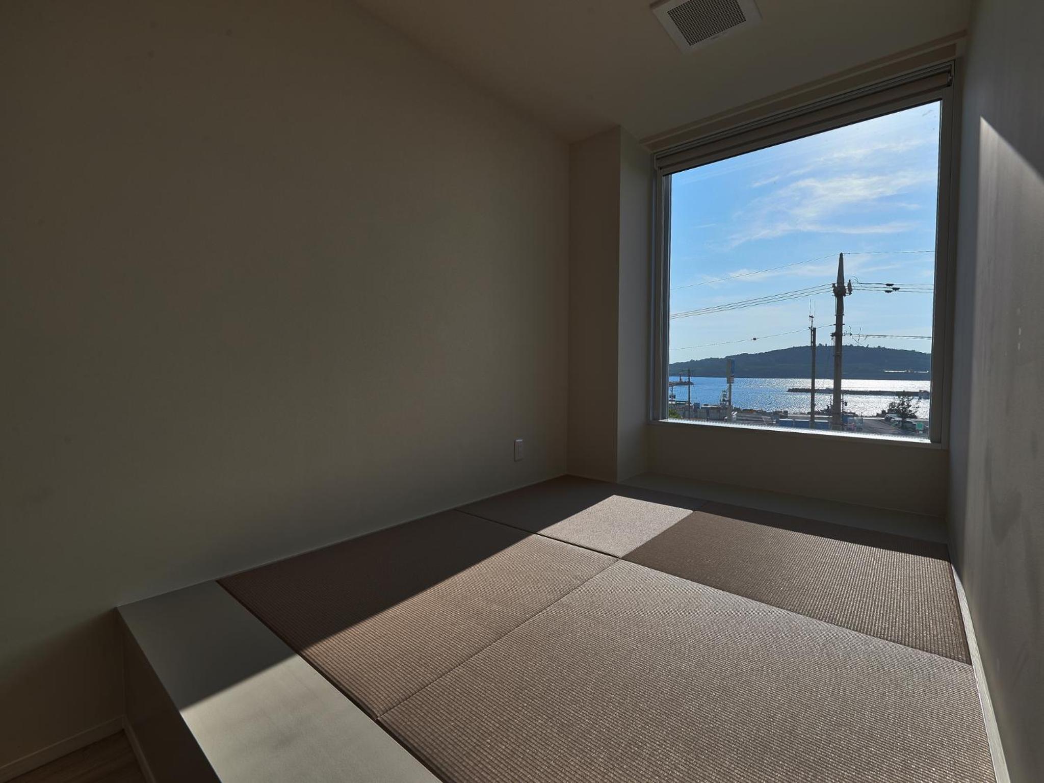 Quadruple Room with Sea View - Photo 20