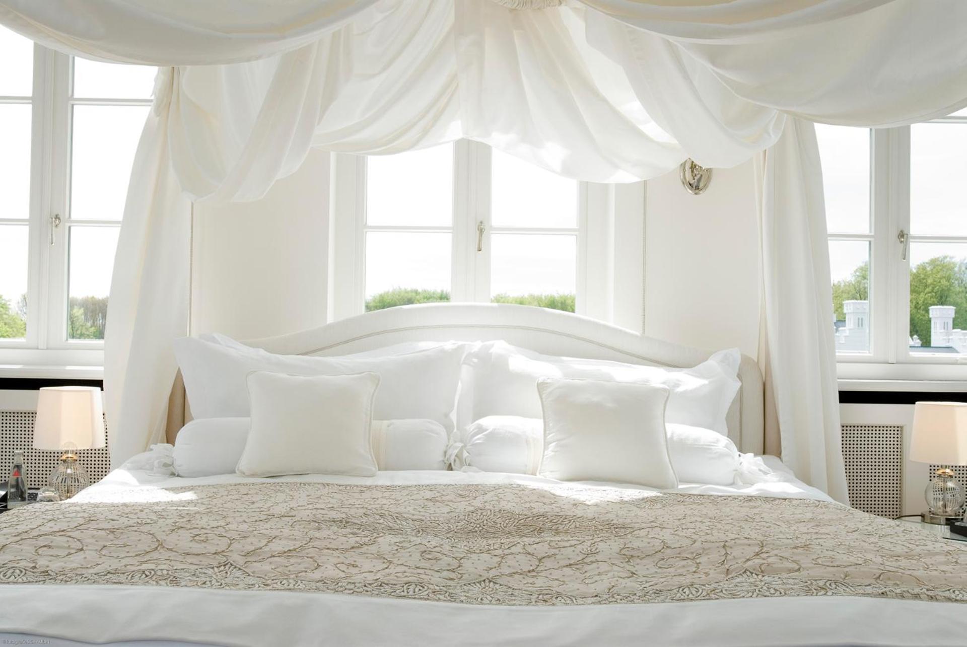 Exclusive Tower Suite