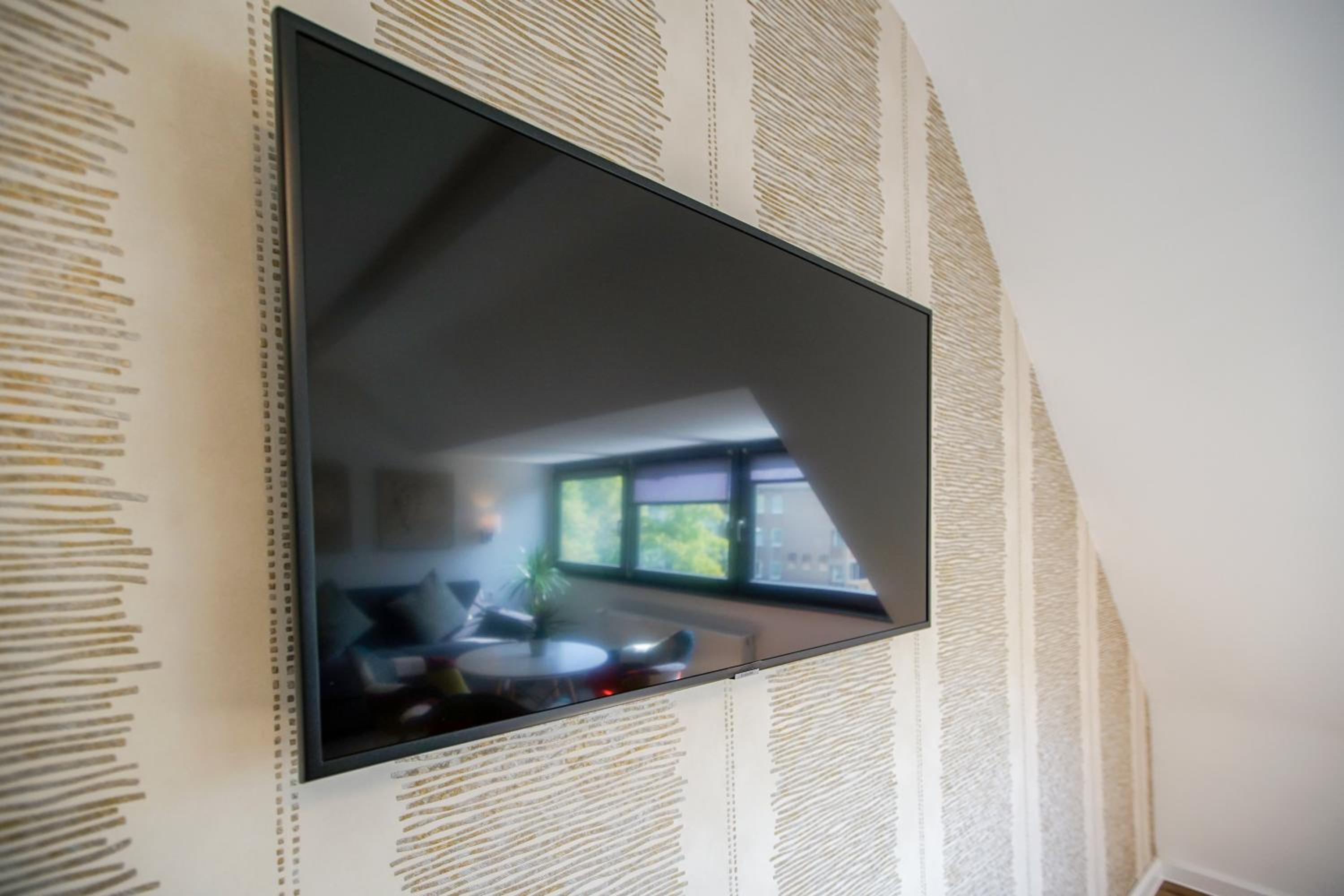 One-Bedroom Apartment - Photo 9