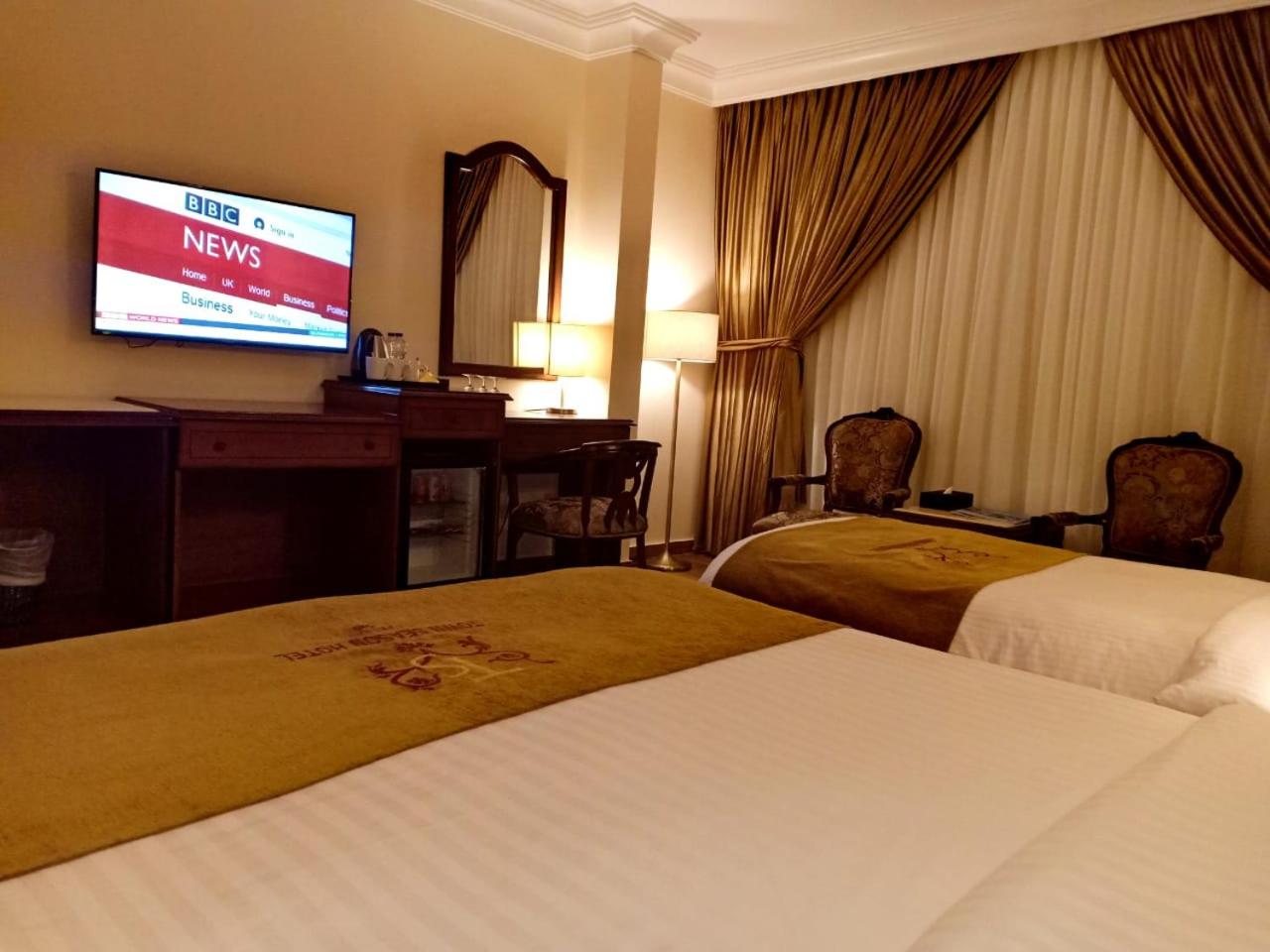Deluxe Triple Room photo 2