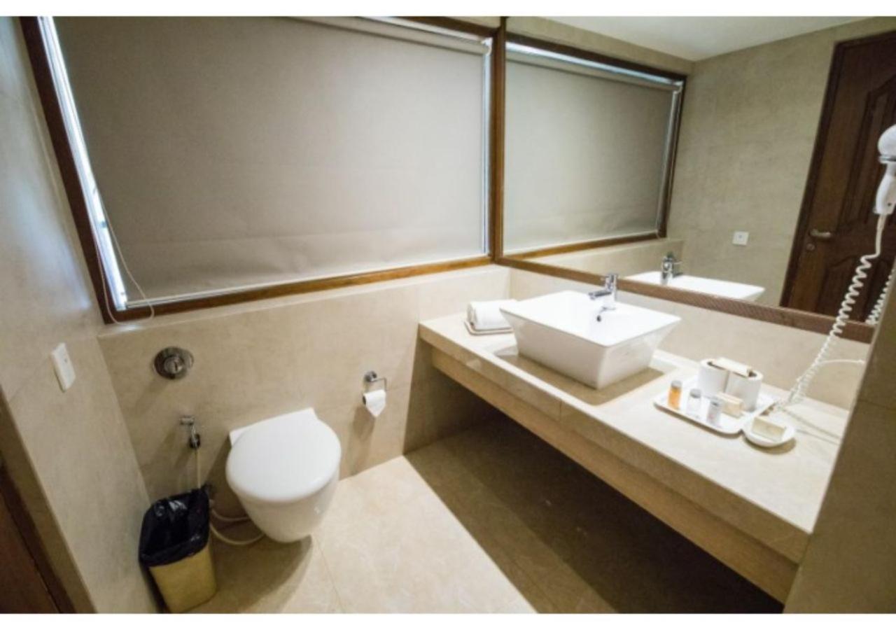 Double Room with Pool View