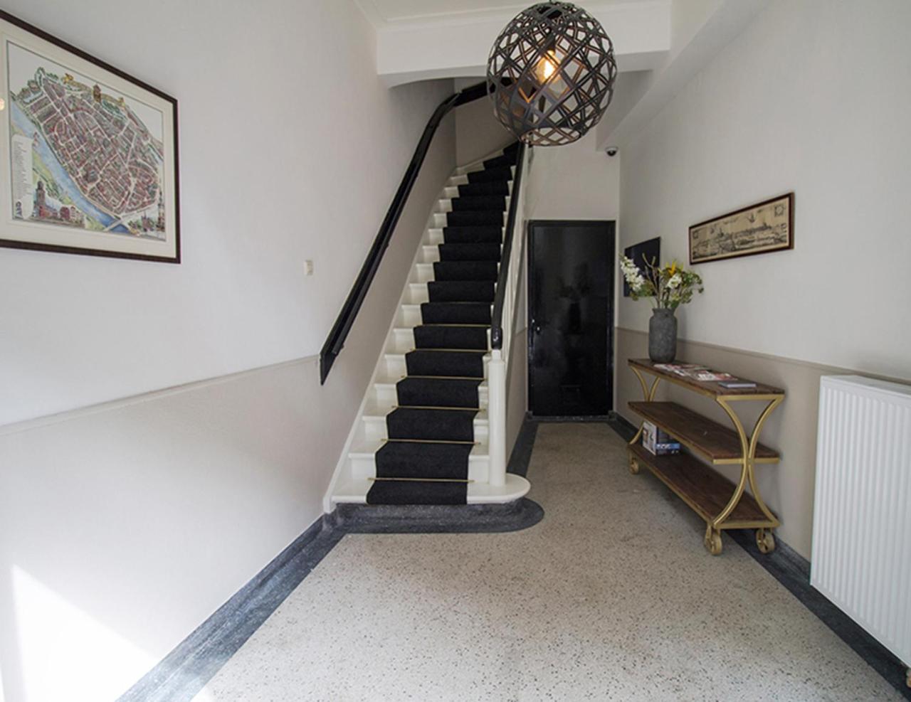 Studio Apartment 01 - Photo 2