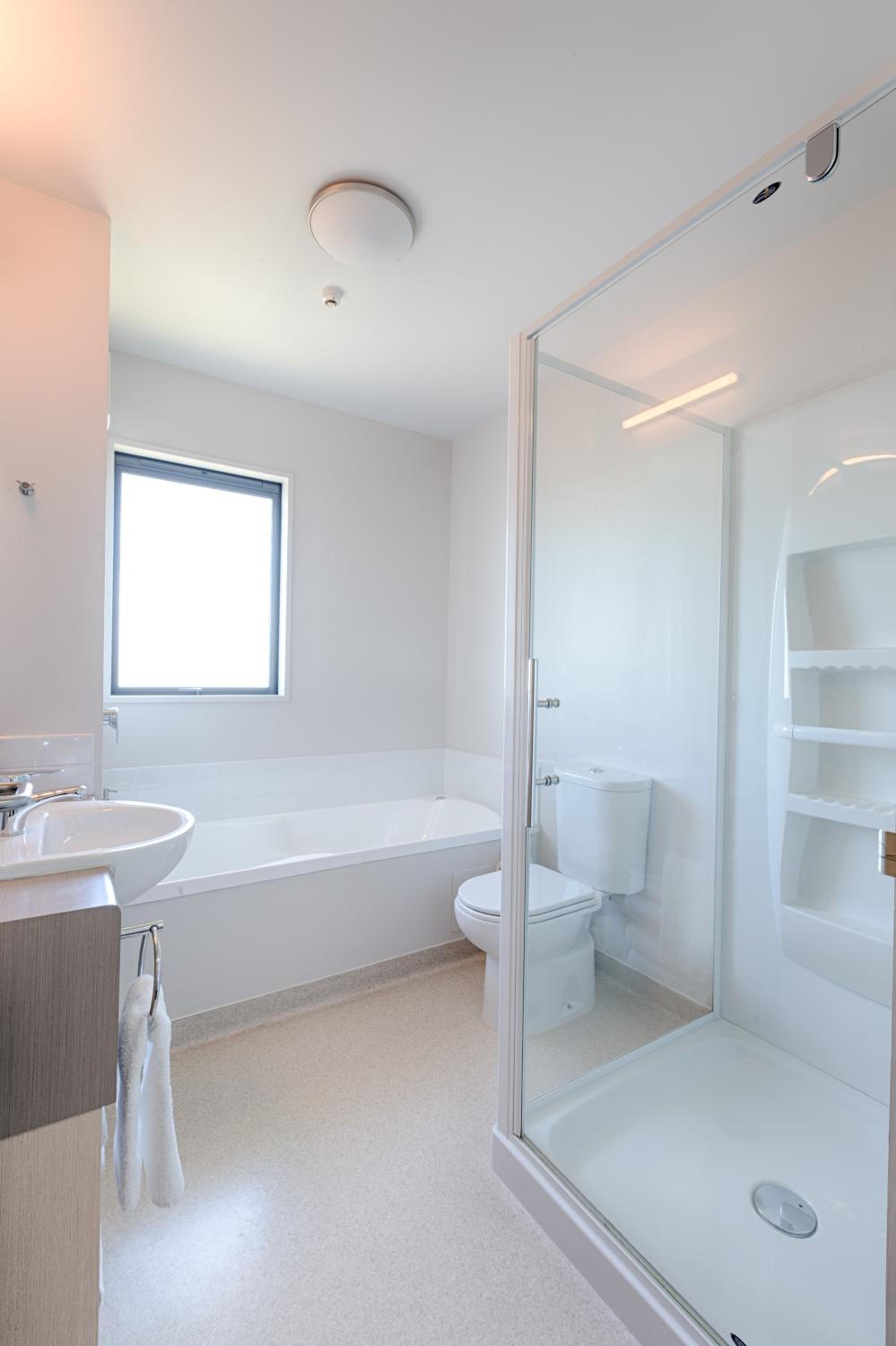One-Bedroom Family Apartment - Photo 3