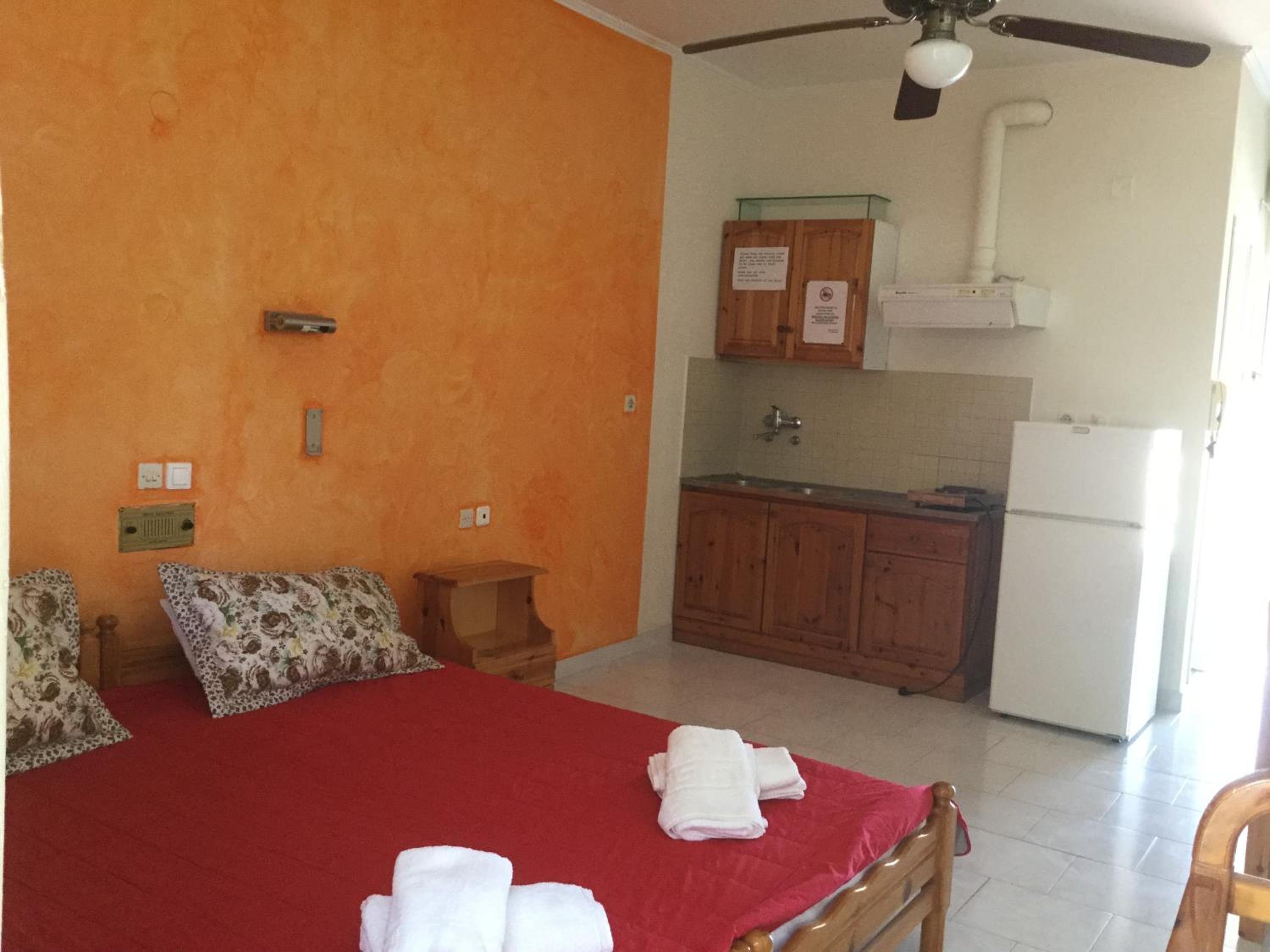 Apartment with Mountain View (3 Adults) - Photo 2