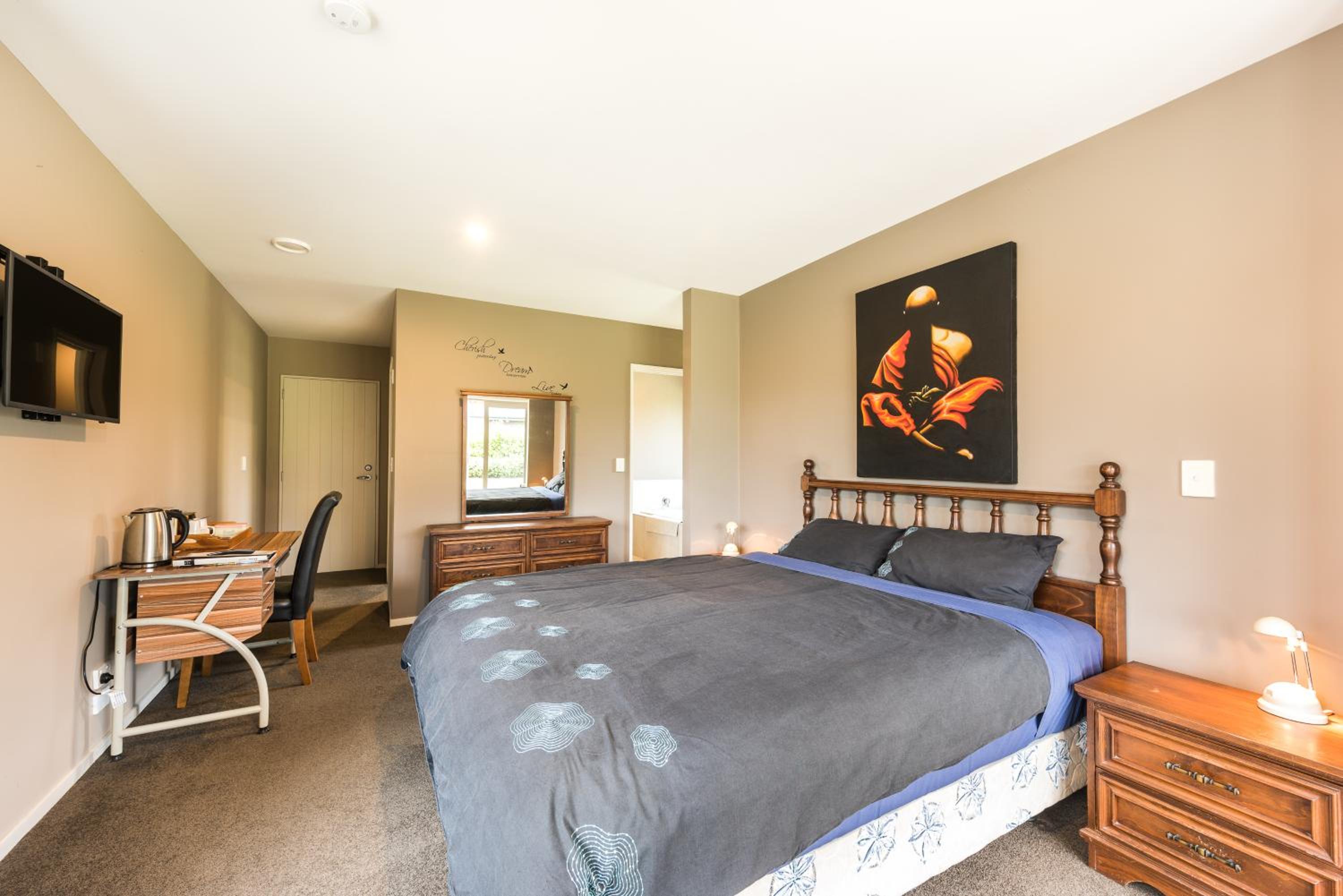 Economy Quadruple Room photo 1