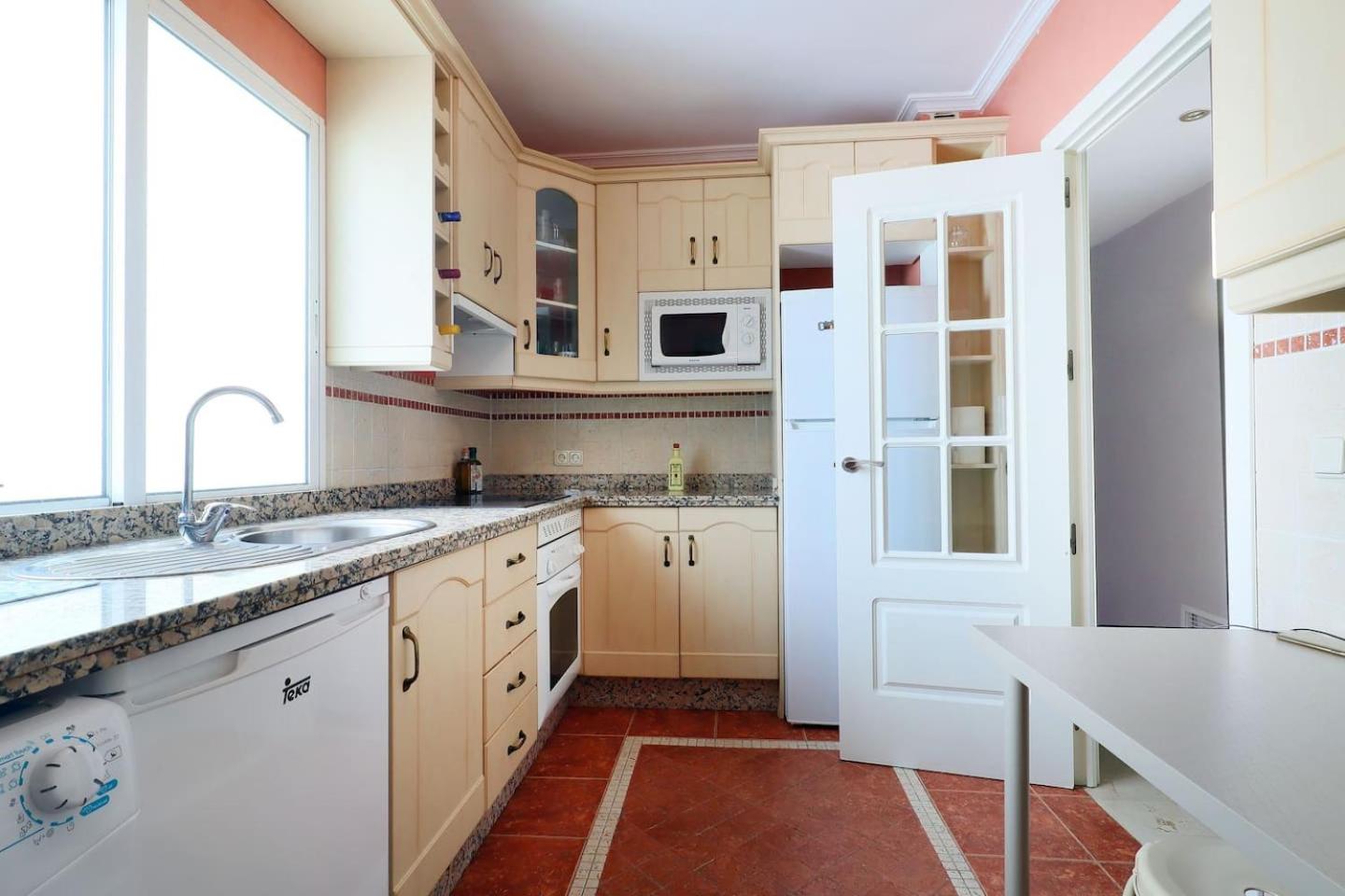 Three-Bedroom Apartment - Photo 13