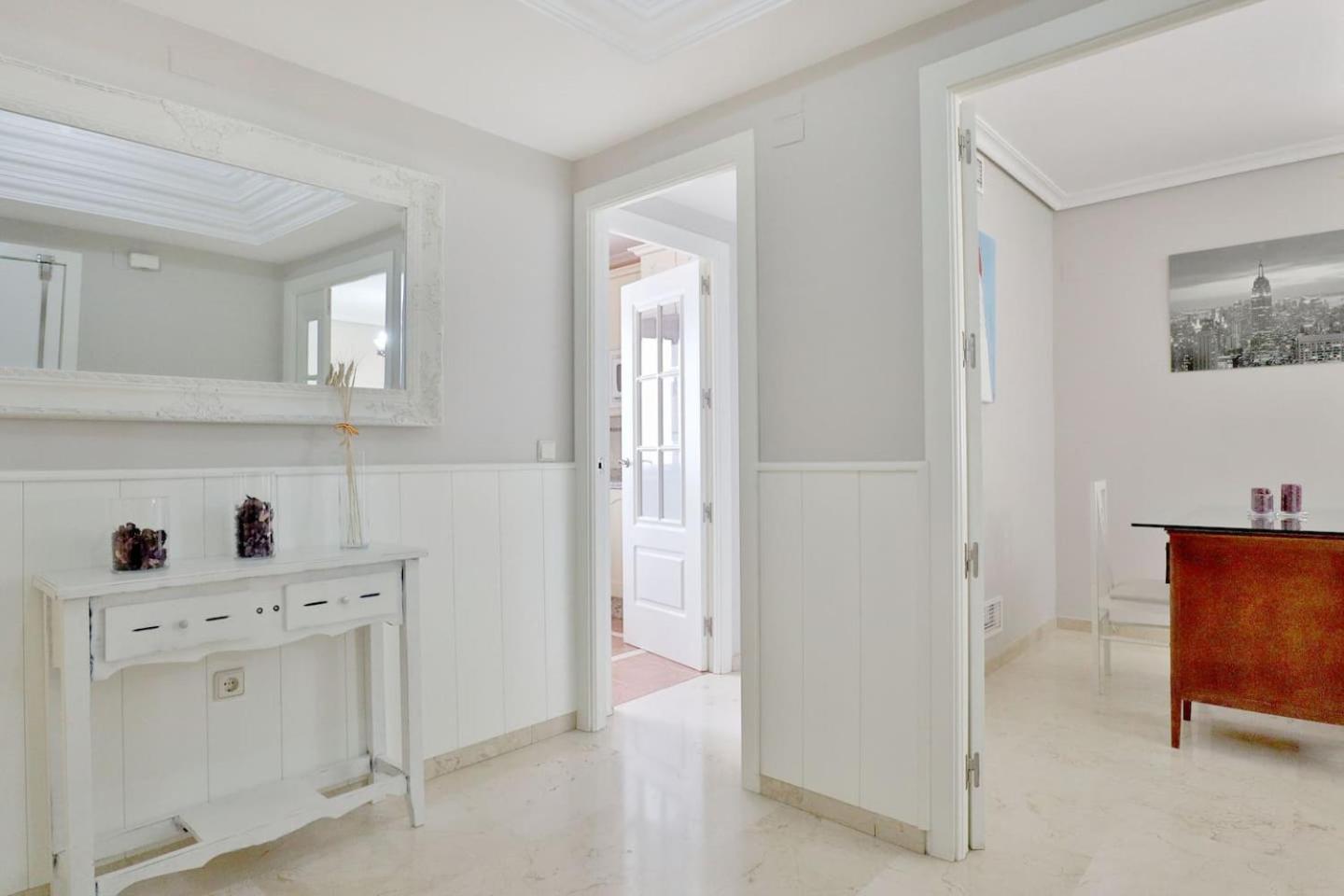 Three-Bedroom Apartment - Photo 18