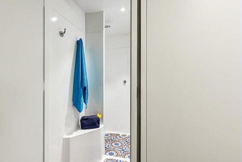 Tandem Room (2 Adults) - Photo 4