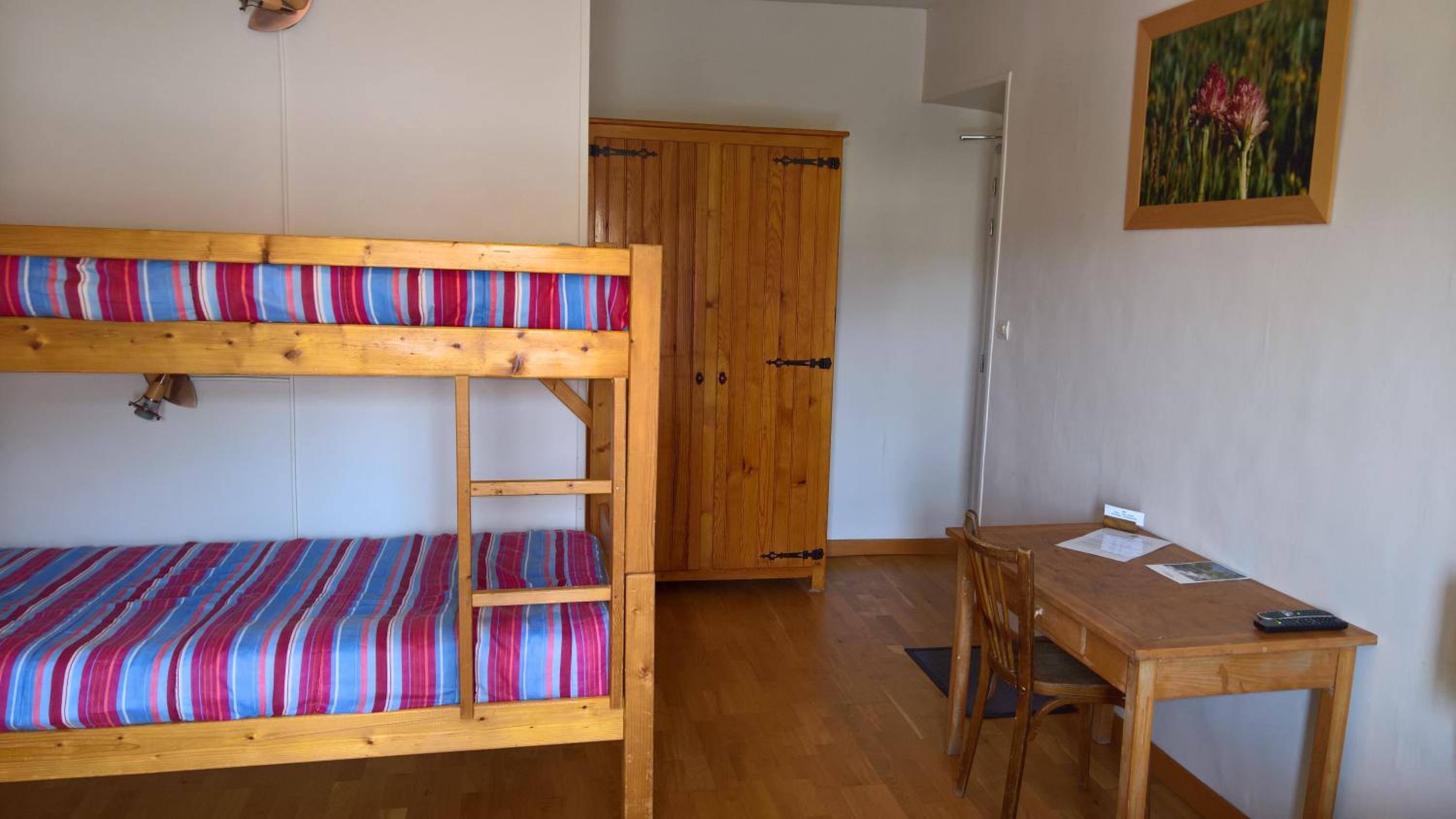 Quadruple Room with Mountain View photo 3
