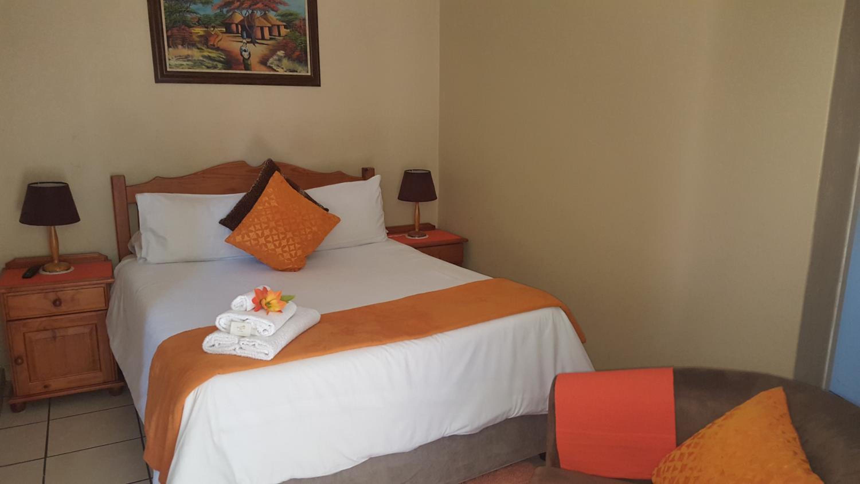  Double Room - Photo 1