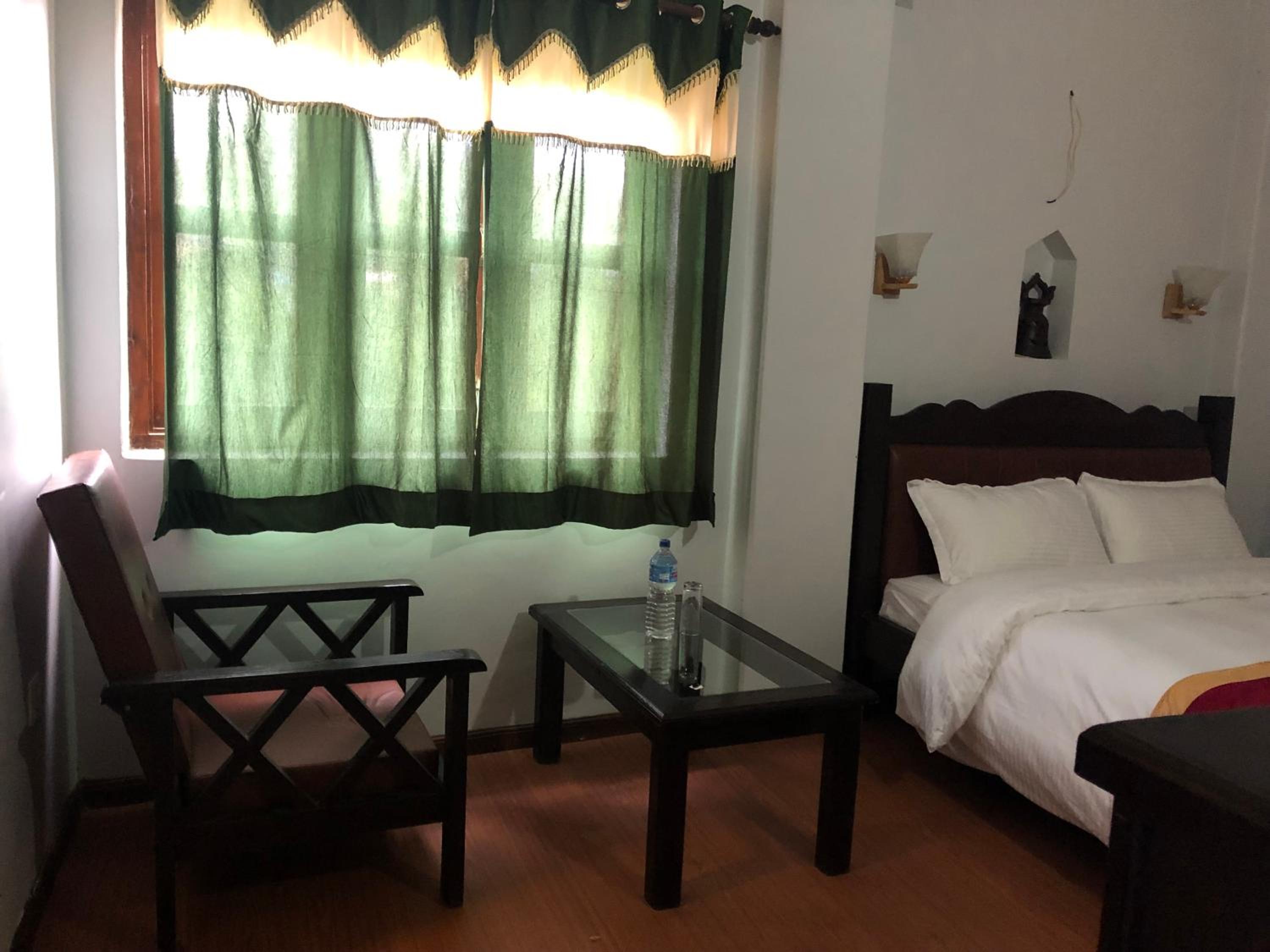 Deluxe Double Room photo 2