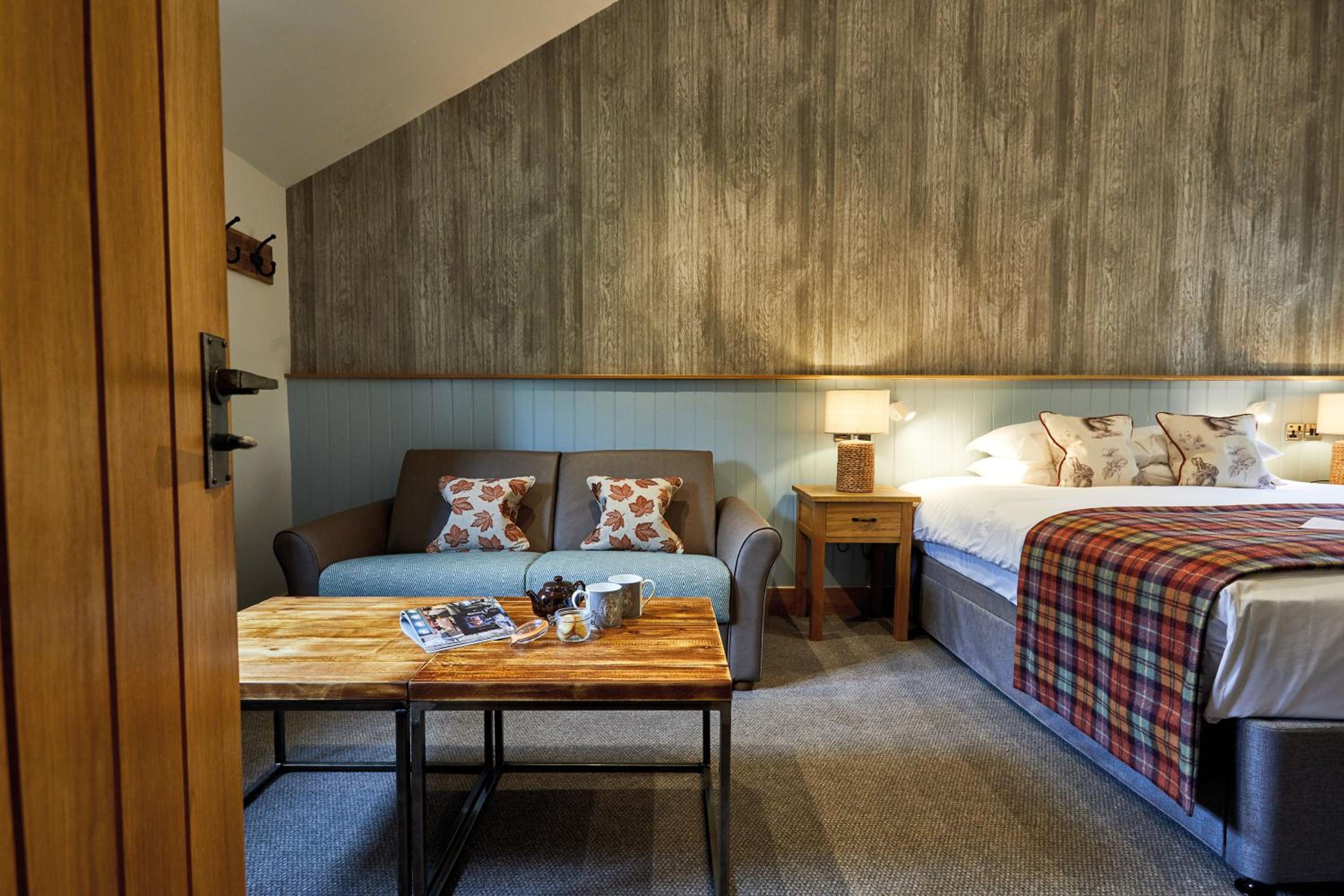 Character Double or Twin room with Sofa Bed