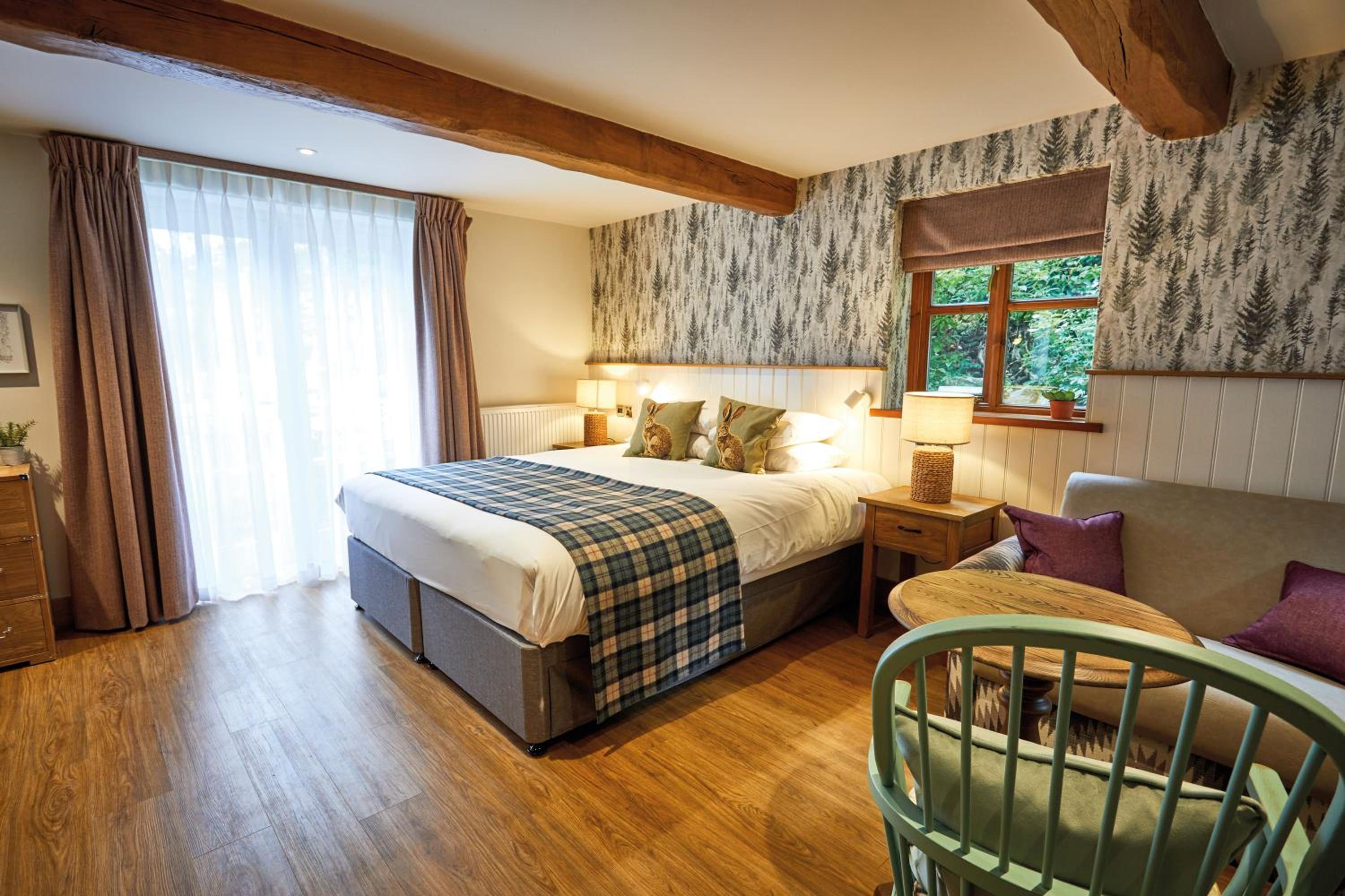 Feature Accessible Room