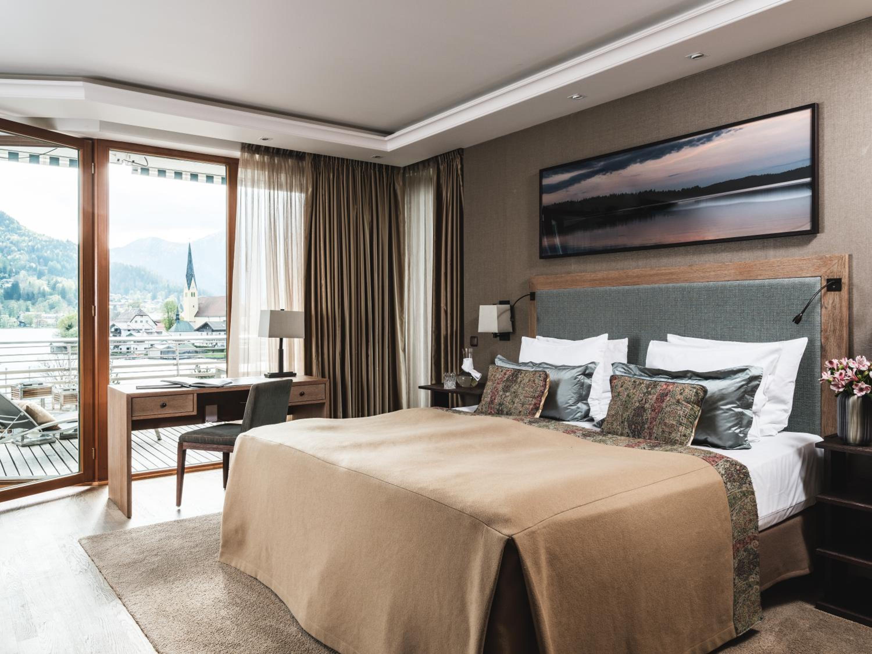 Elegant Nature Junior Suite Lake View
