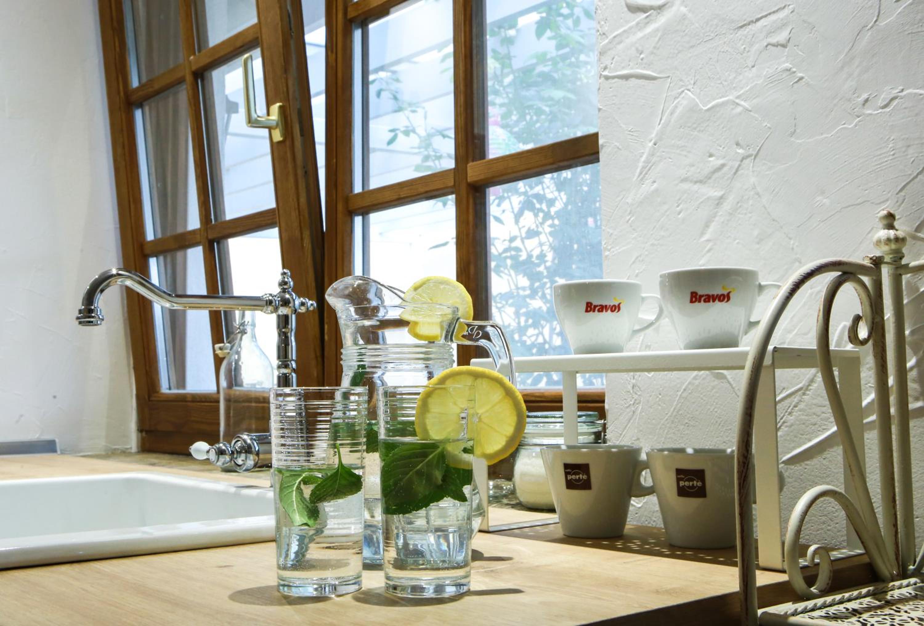 Apartment with Garden View - Photo 8