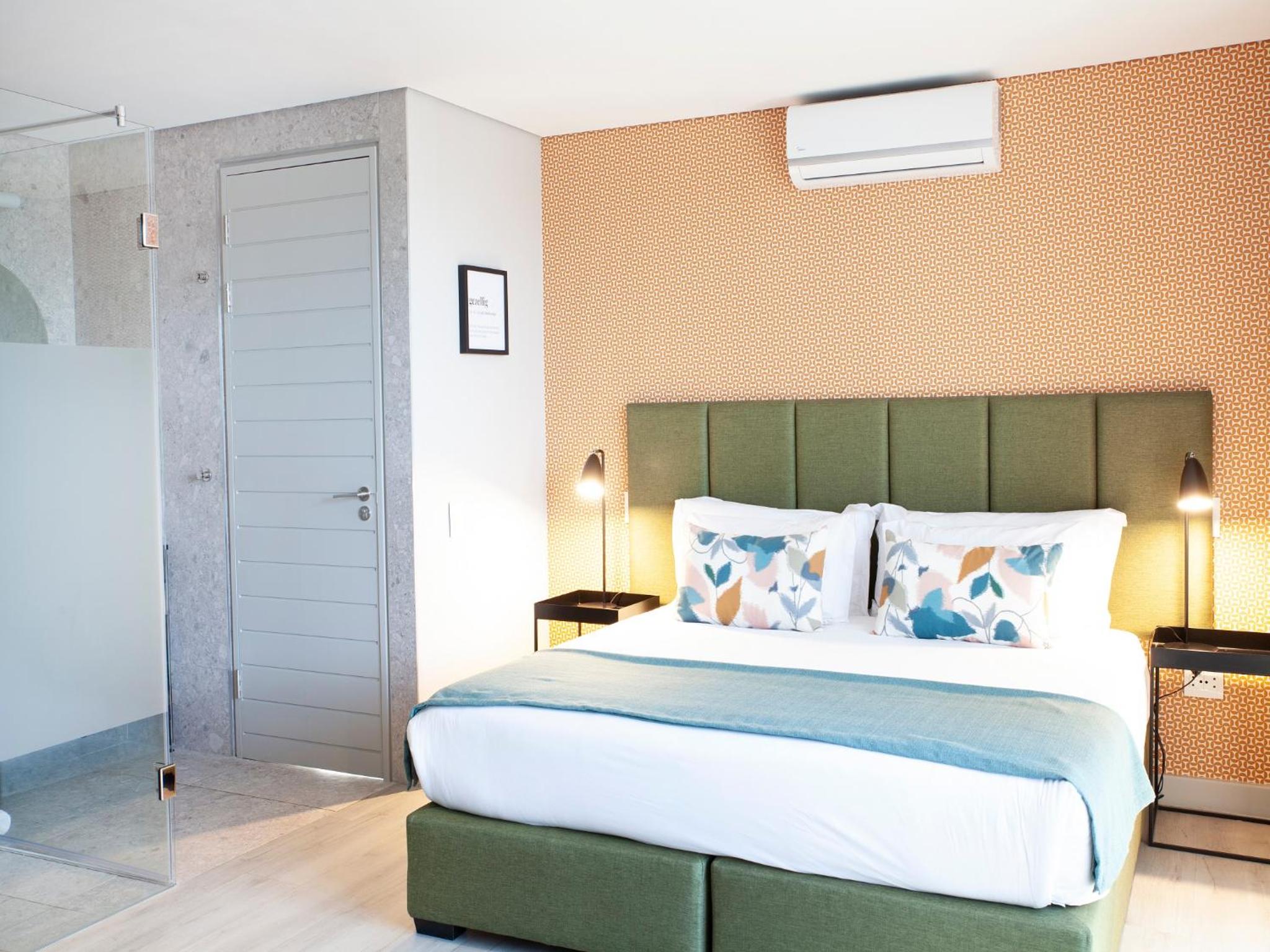 Deluxe Room - Photo 3