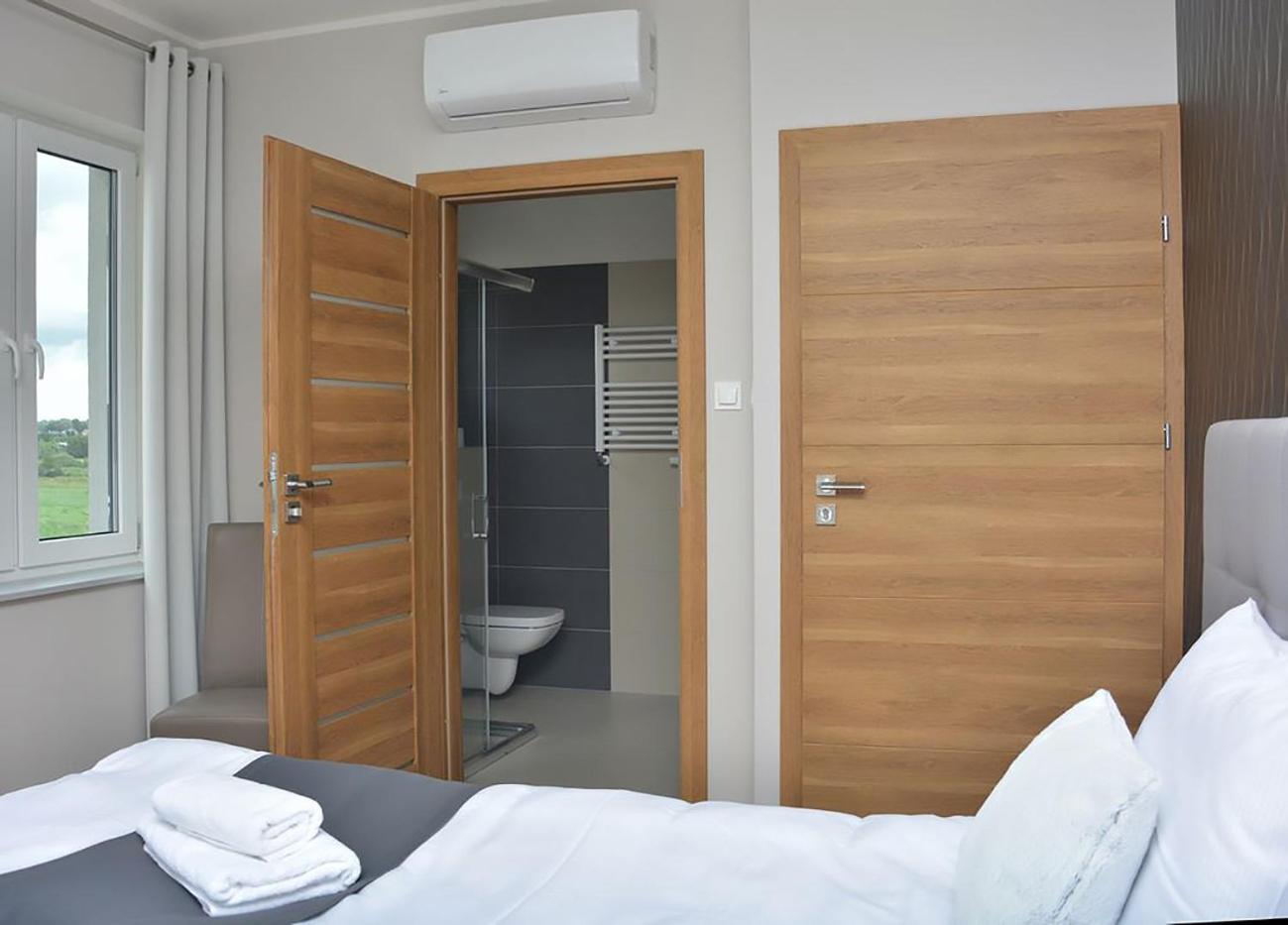Double or Twin Room with Bathroom photo 3