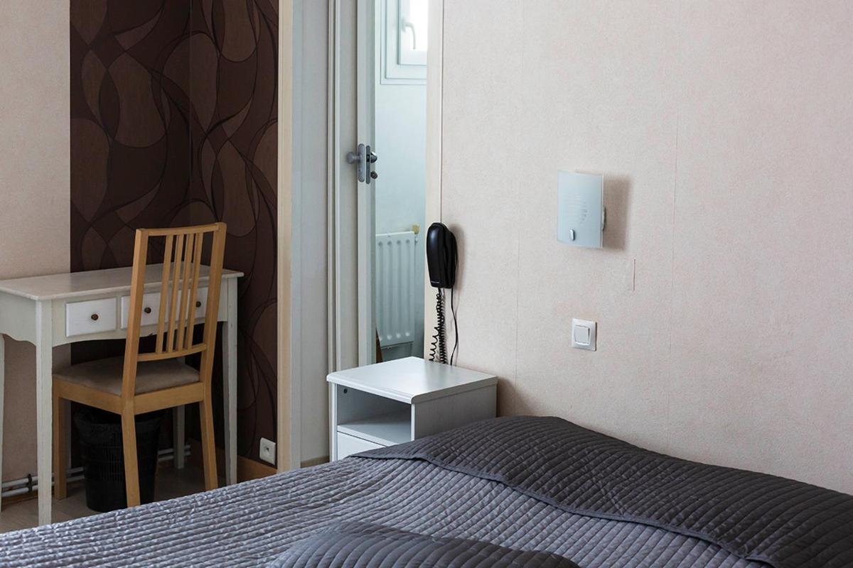 Double Room - Photo 3