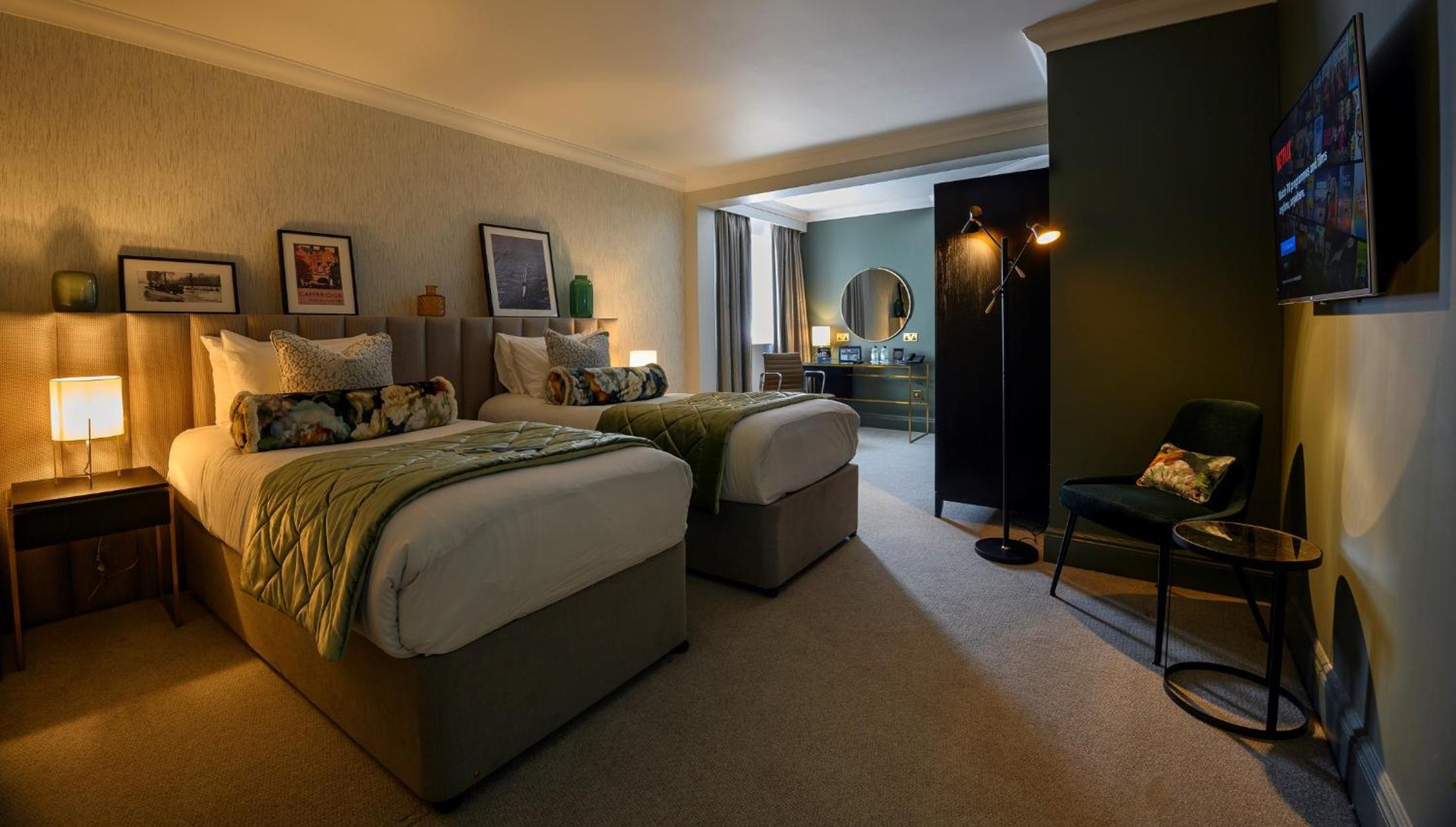 Classic Twin Room
