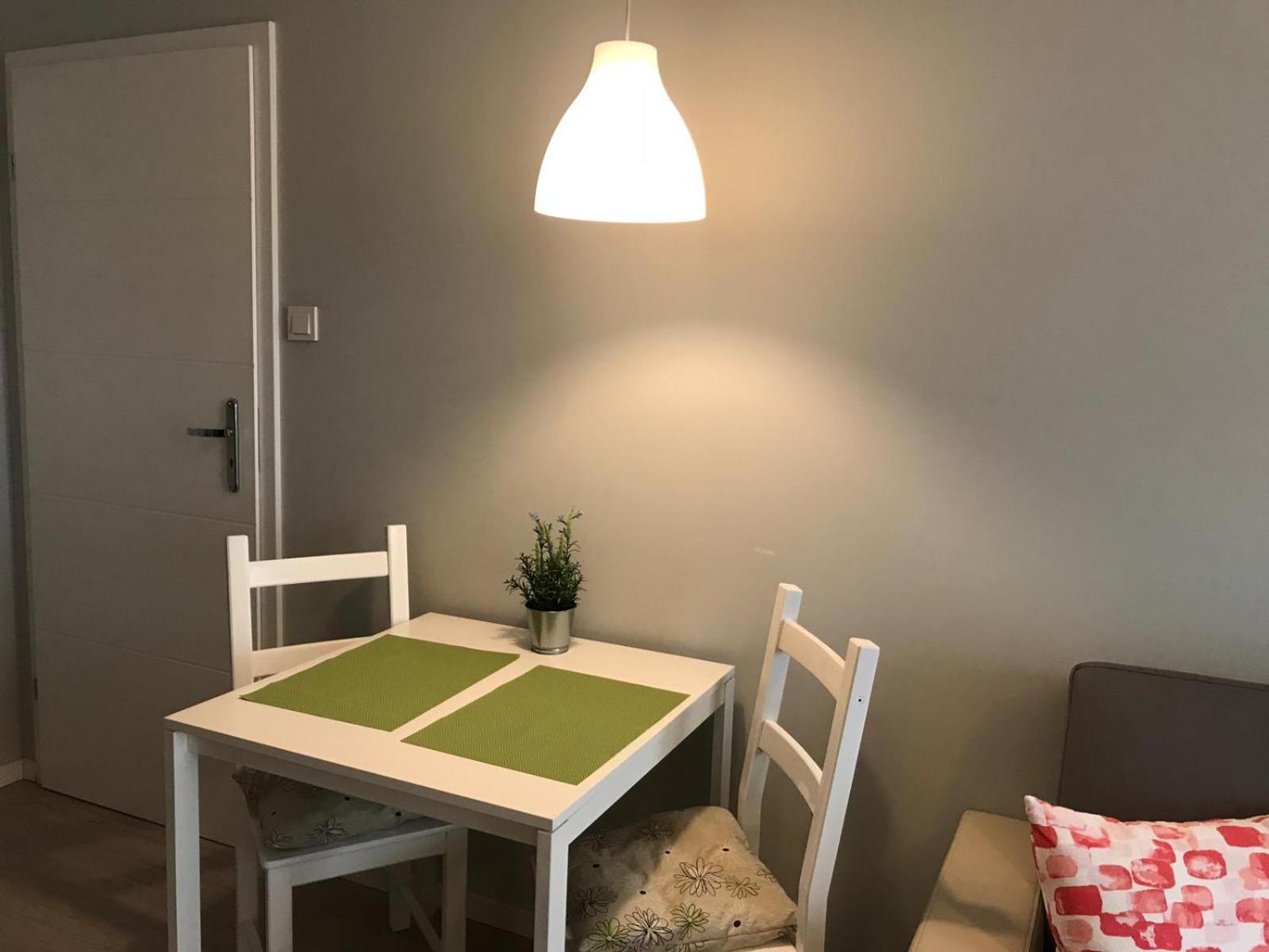 One-Bedroom Apartment - Photo 6
