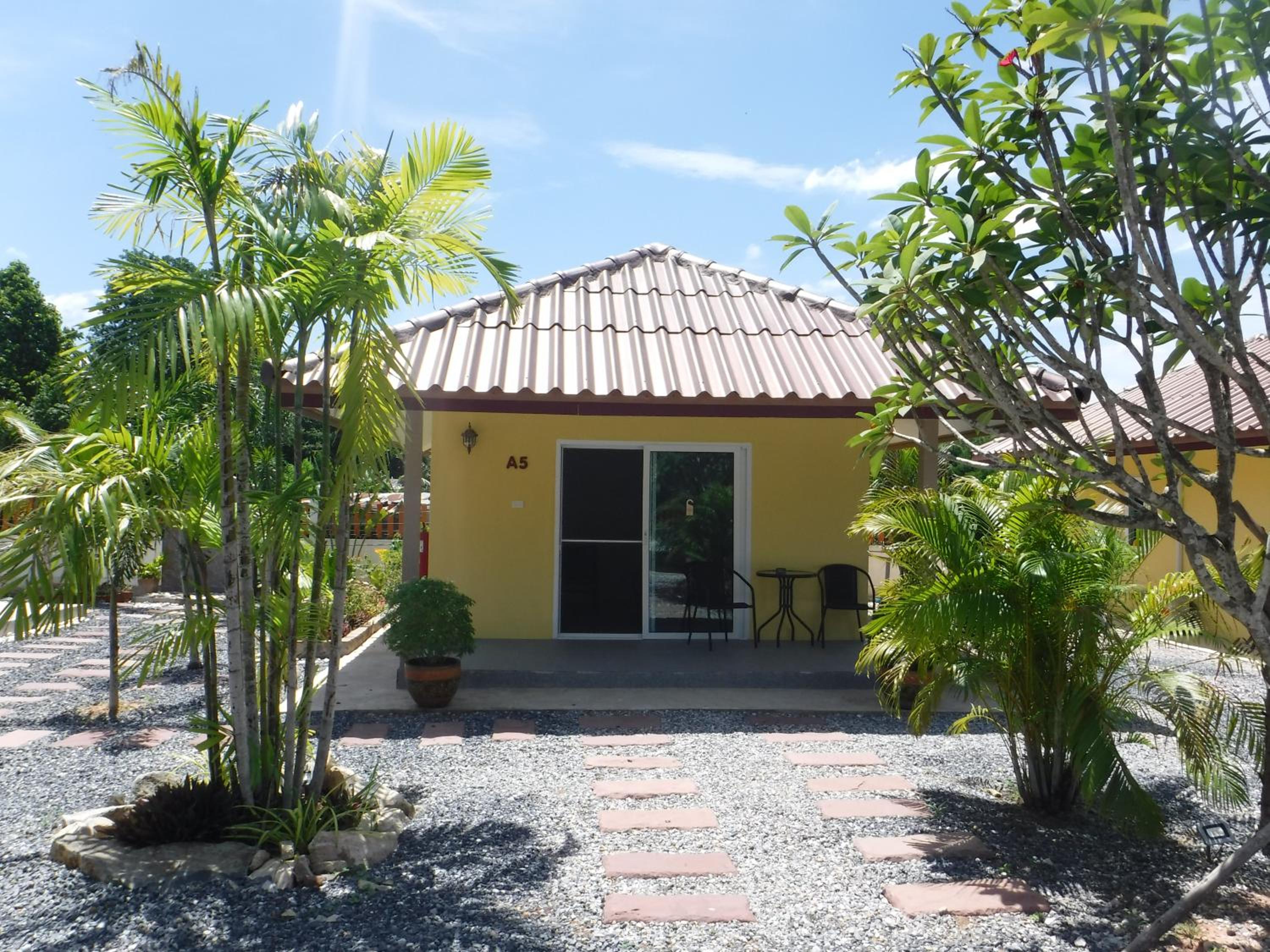 Bungalow with Patio - Photo 5