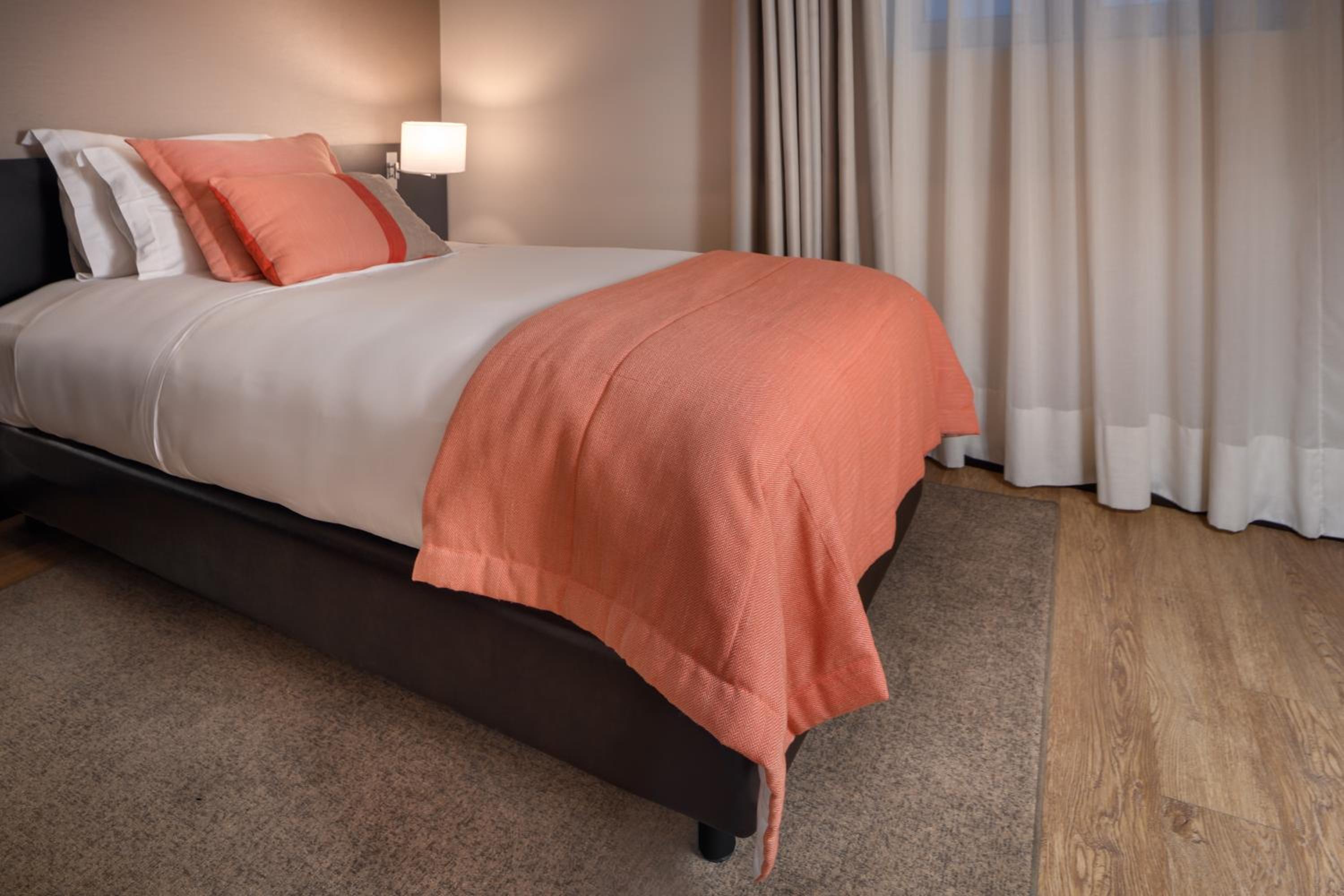 Chambre Simple - Vue sur Intérieur