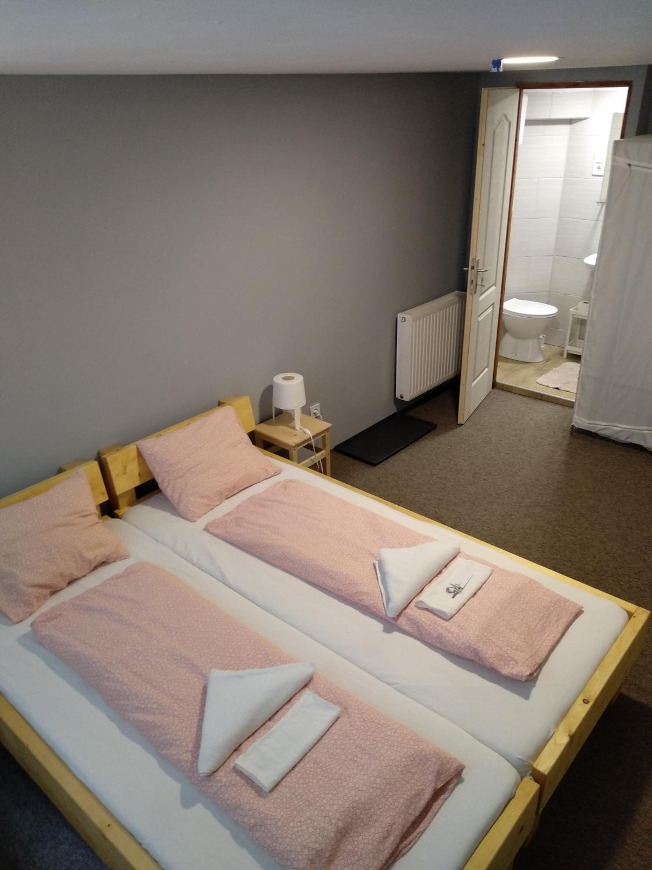 Double Room - Photo 1