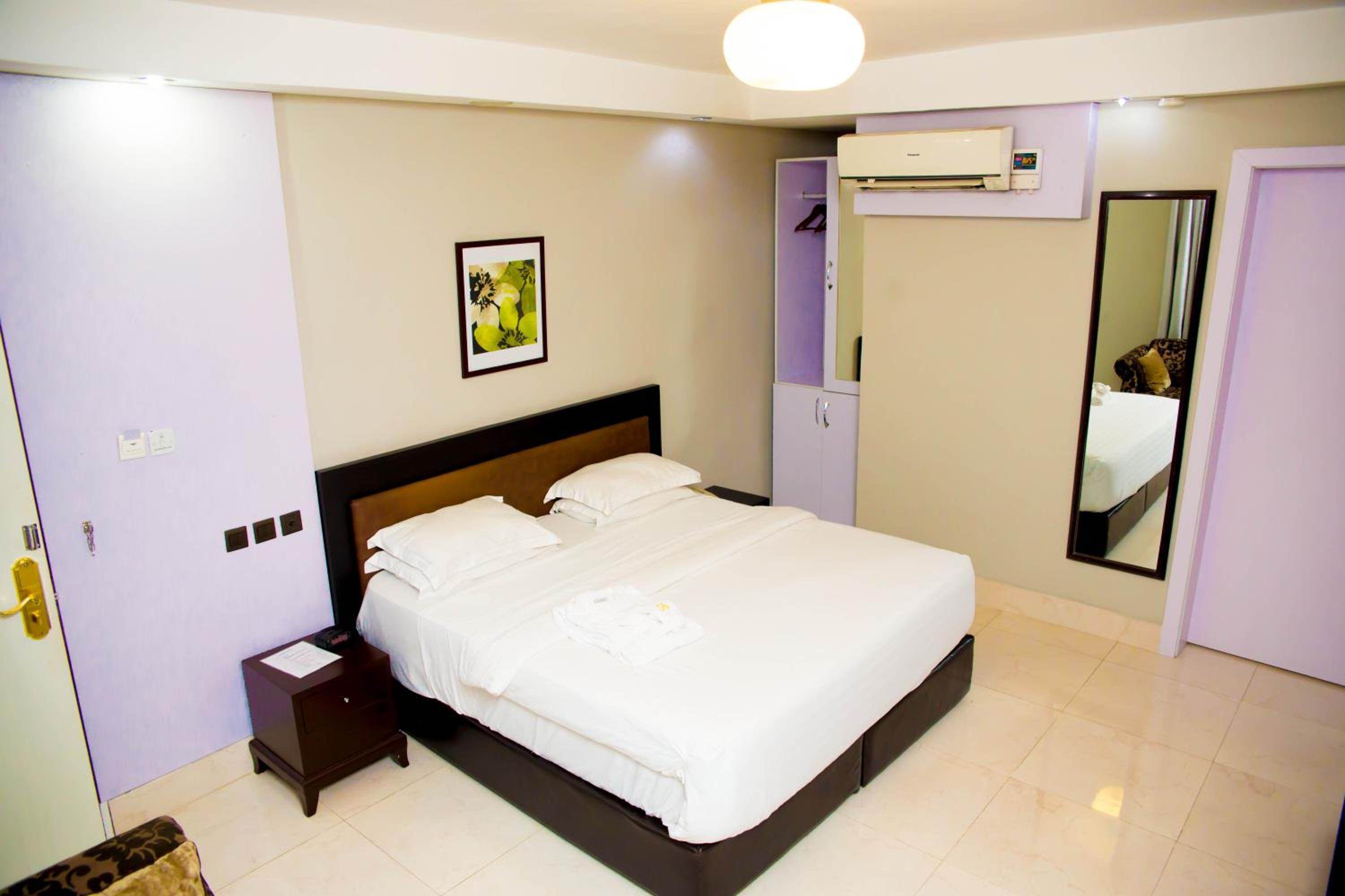 Large Double Room
