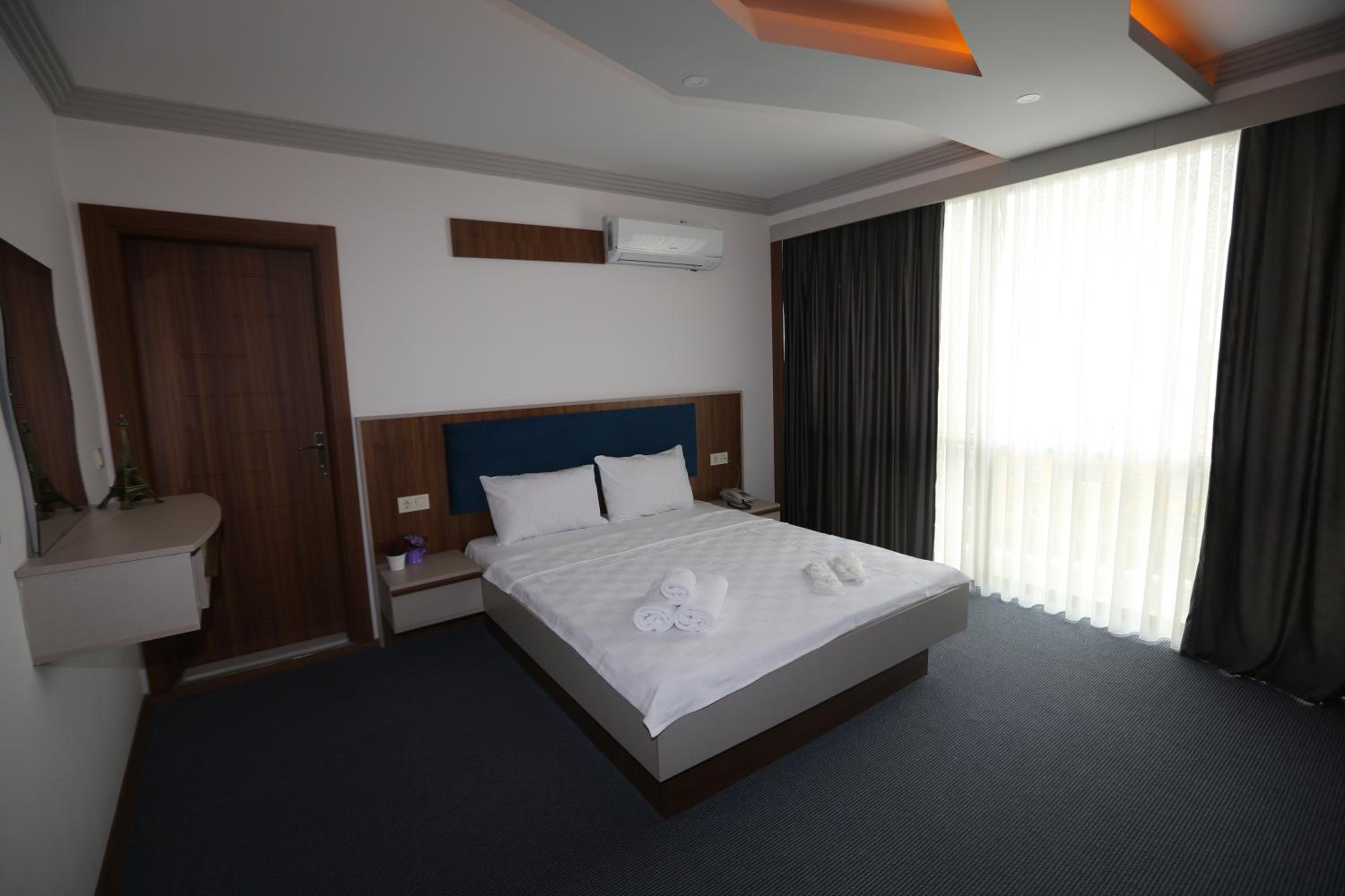 Standard Double Room photo 2