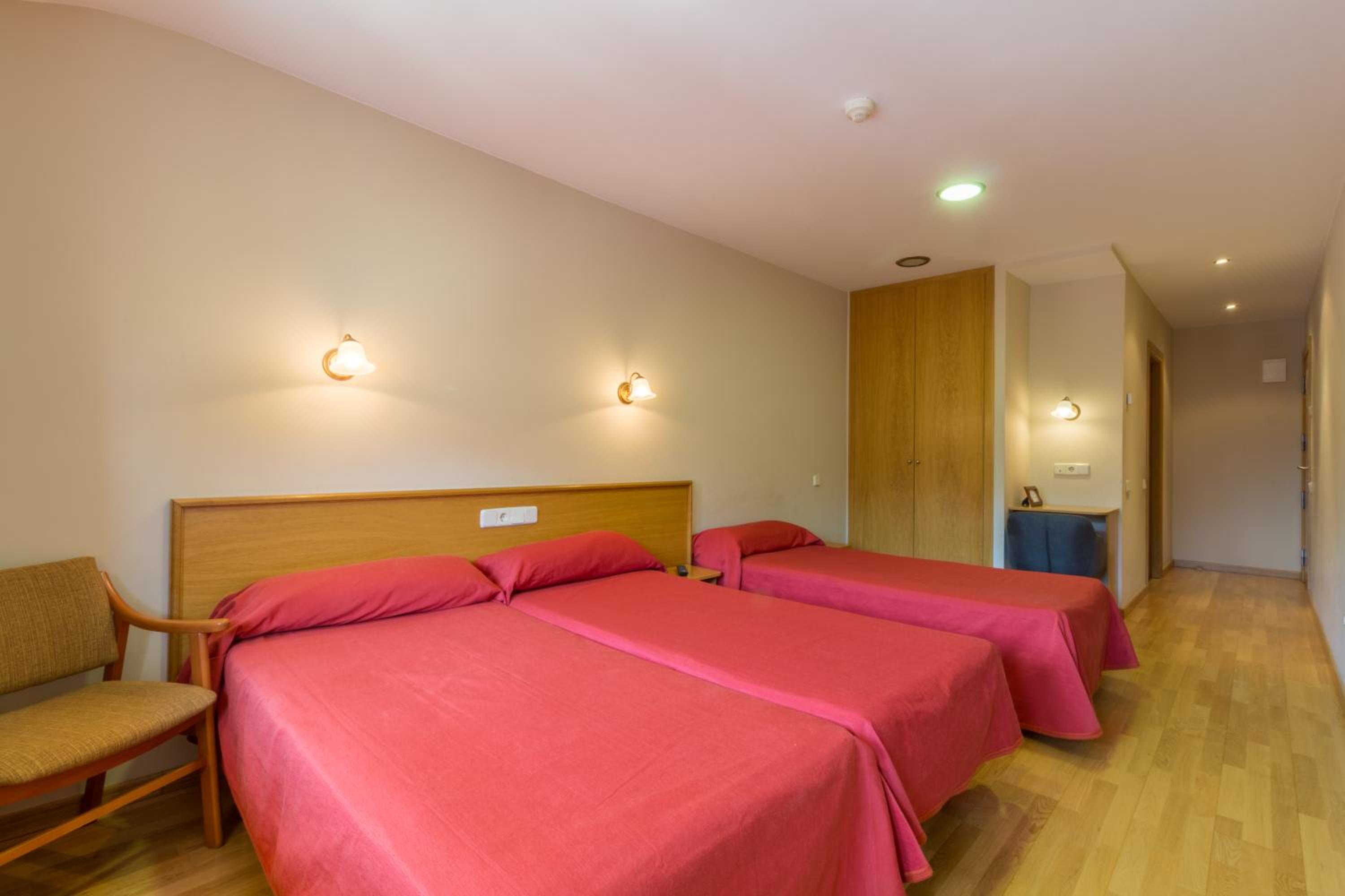 Triple Room photo 2