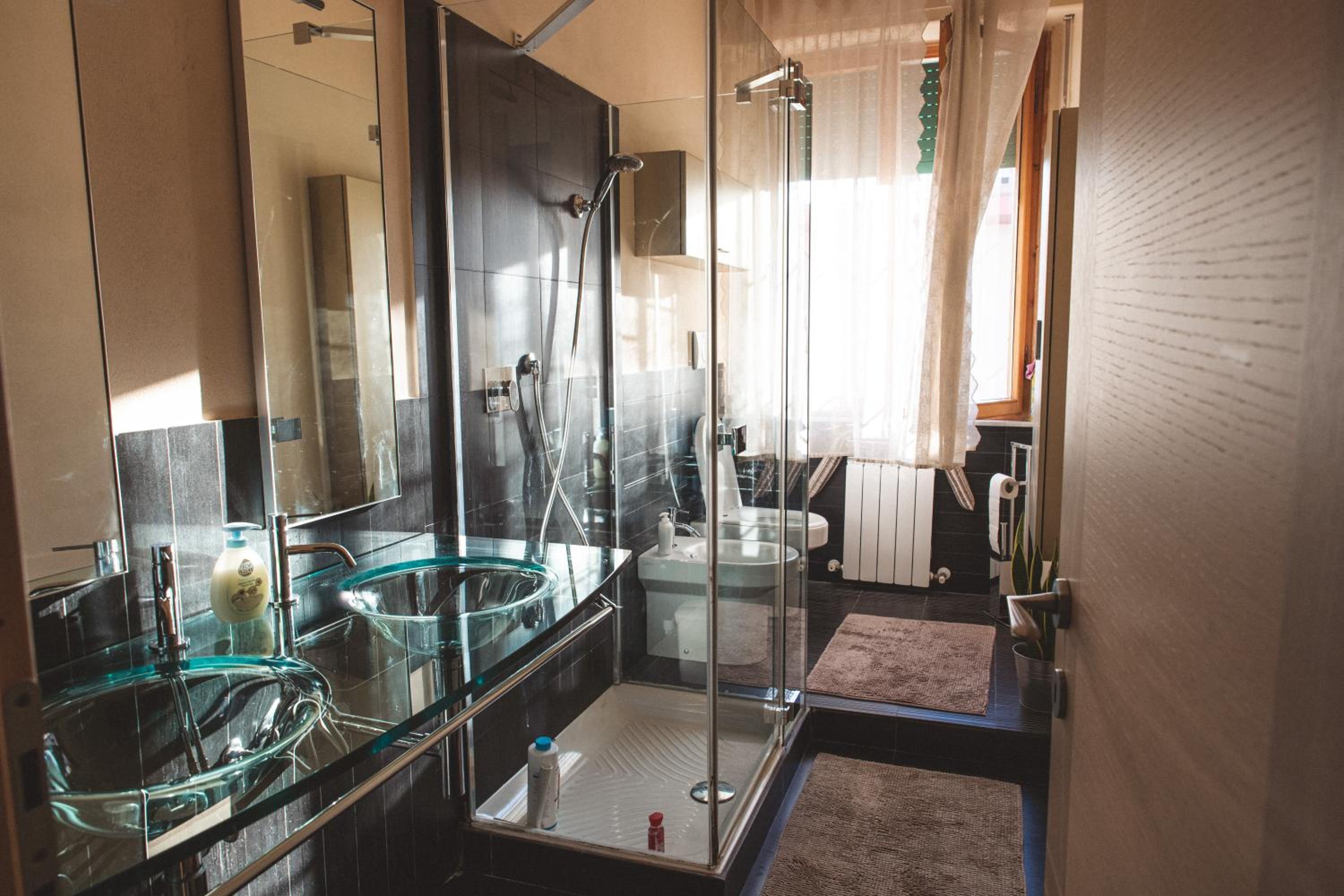Double Room With Shared Bathroom photo 2