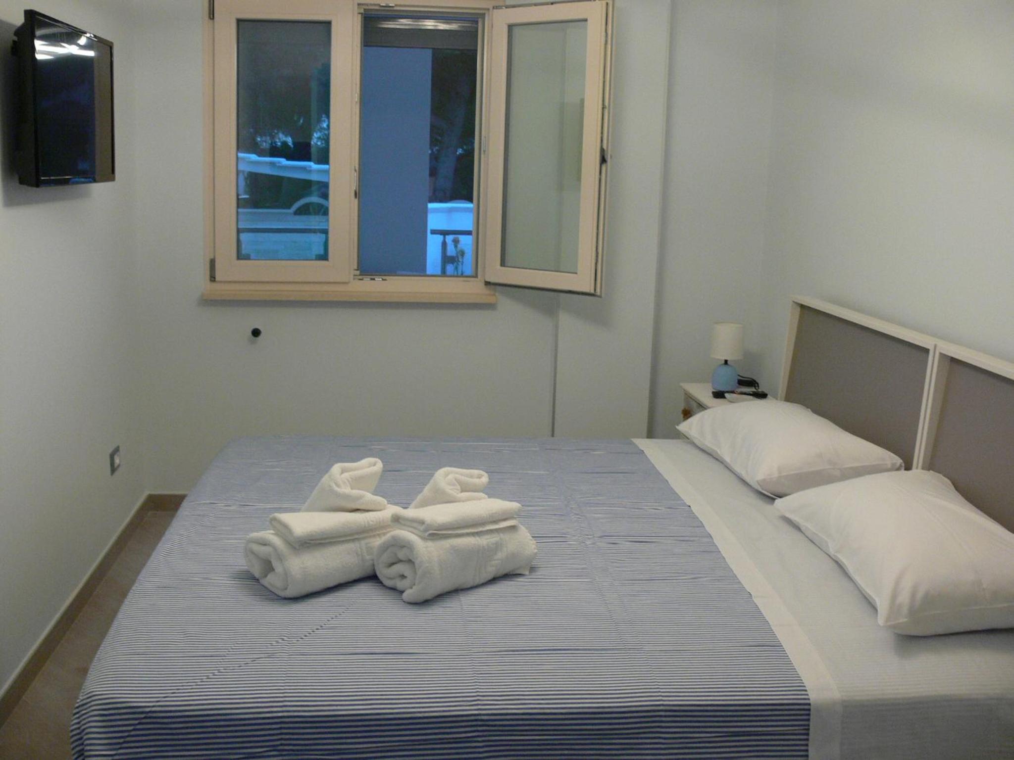 Double Room with Private External Bathroom photo 1